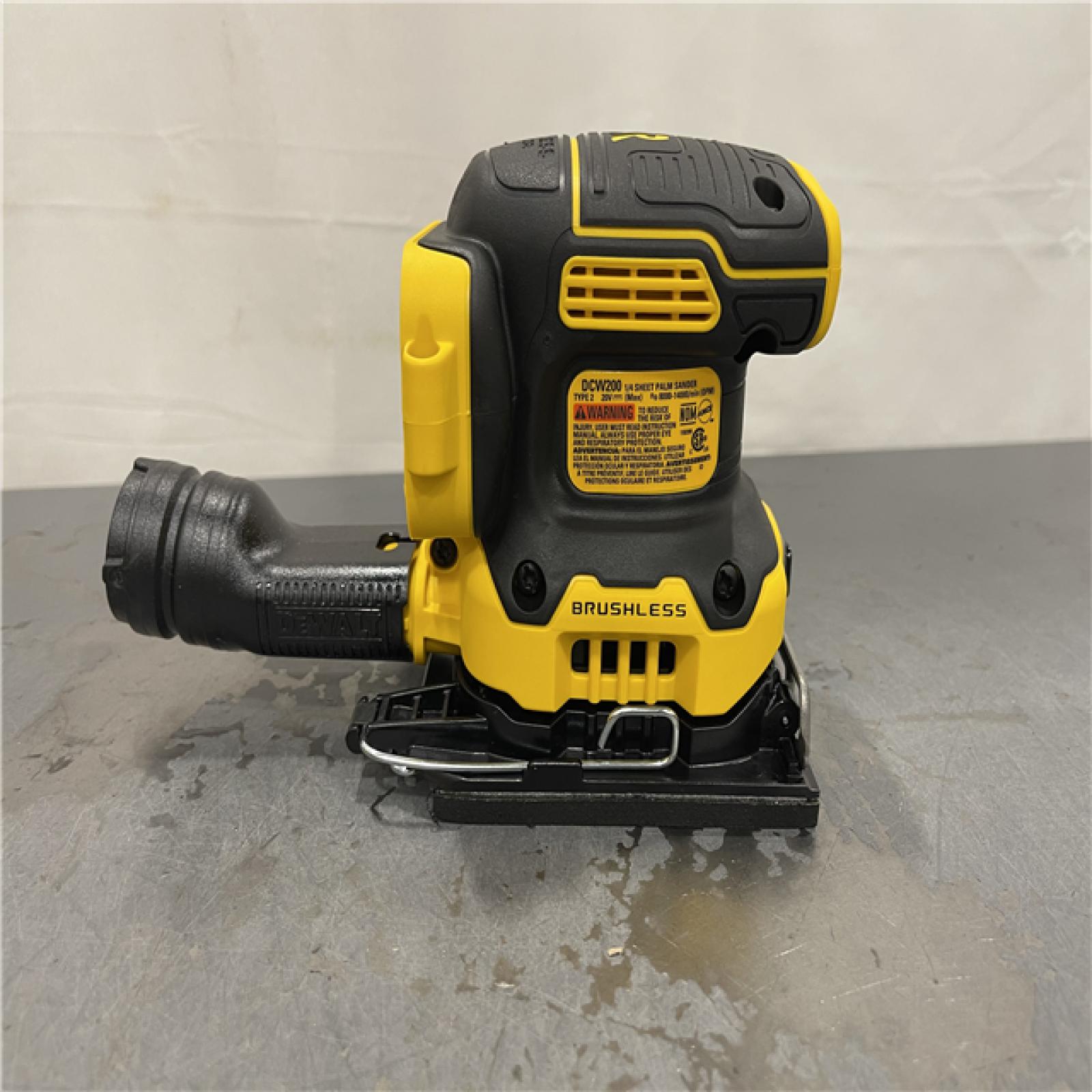 AS-IS - DEWALT 20V MAX XR Brushless Cordless 1/4 Sheet Variable Speed Sander