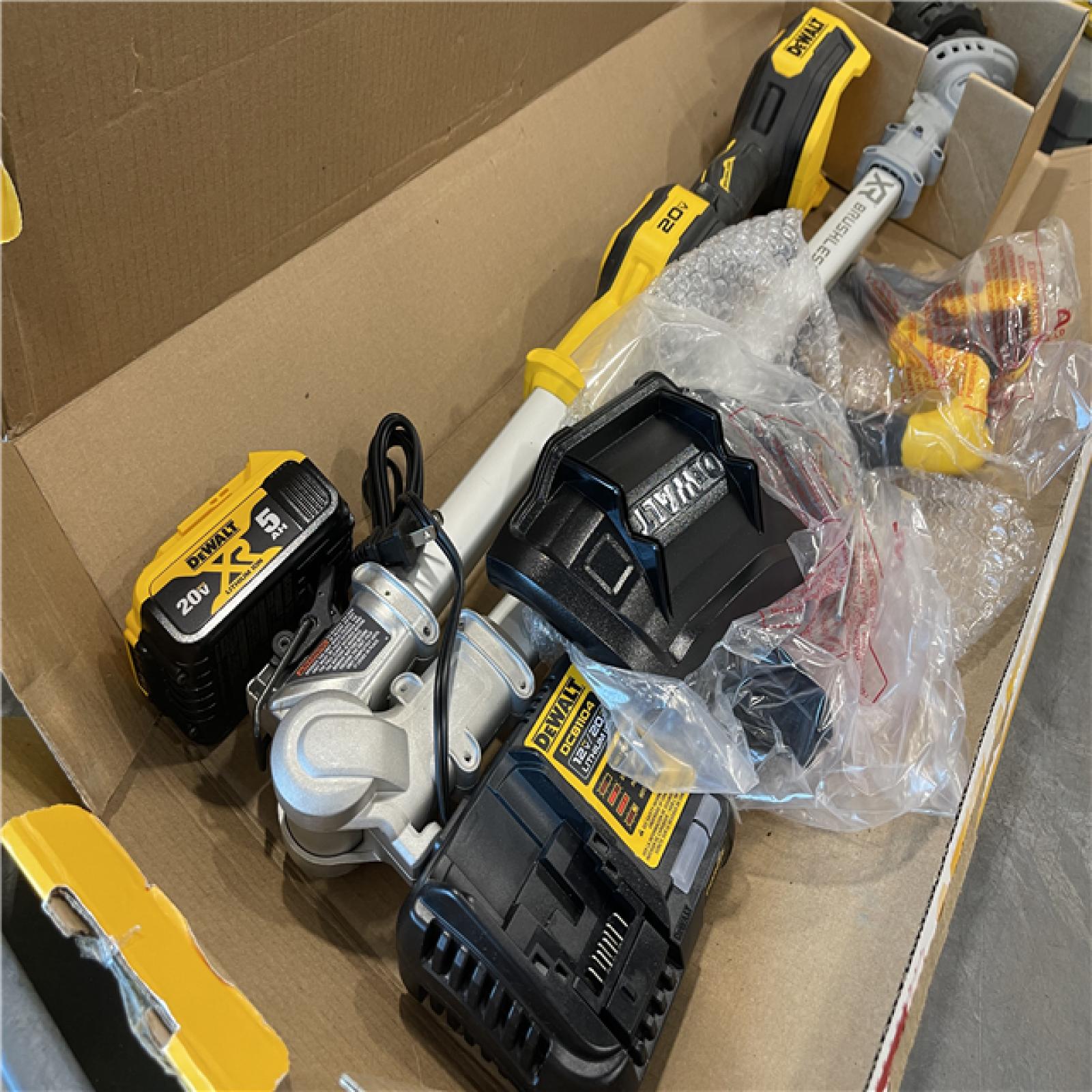 AS-IS - DeWalt 20V MAX 14 in. Brushless Cordless Battery Powered Foldable String Trimmer Kit