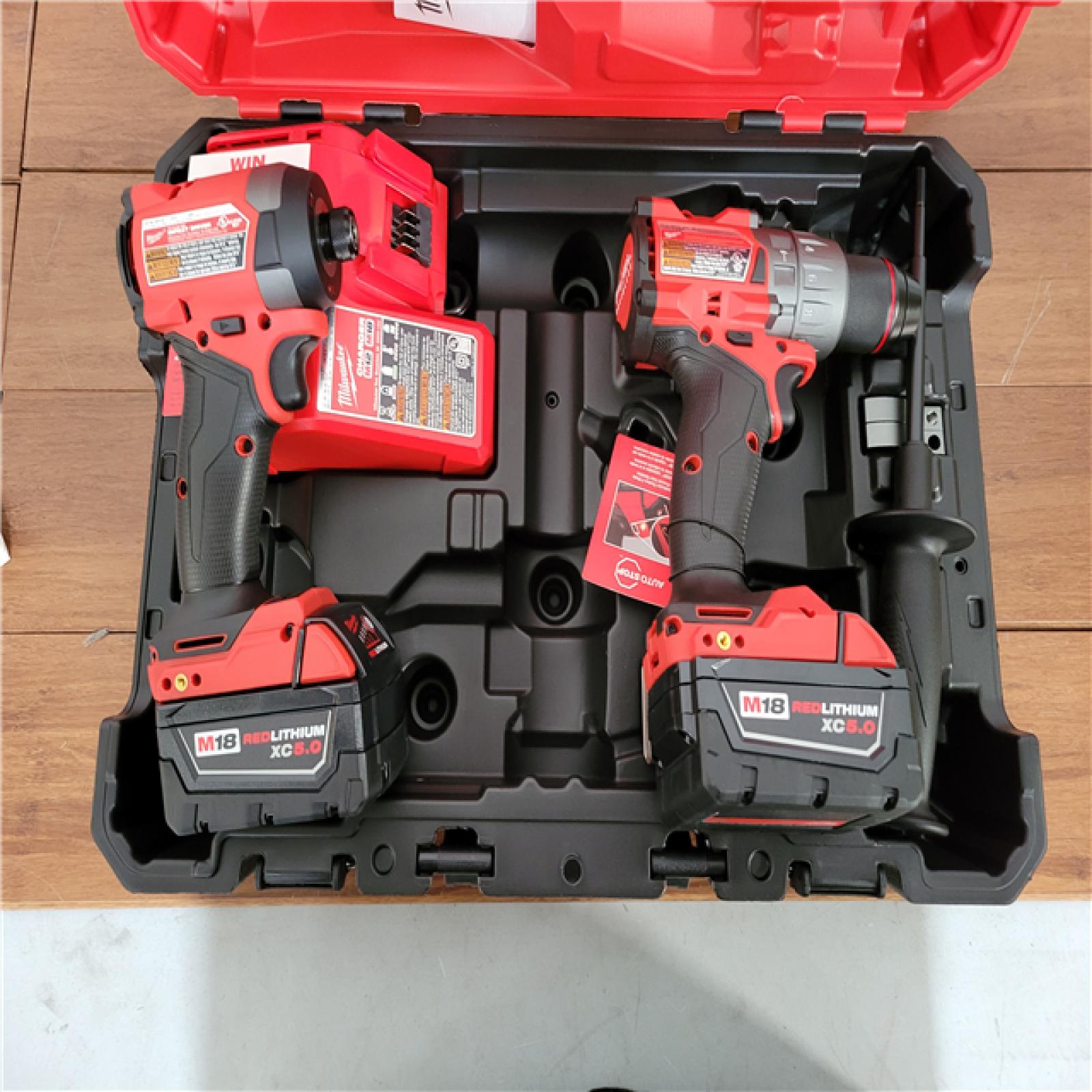 California NEW Milwaukee M18 2-Tool Kit Combo Kit  Includes (2) Batteries  Charger & Hard Case
