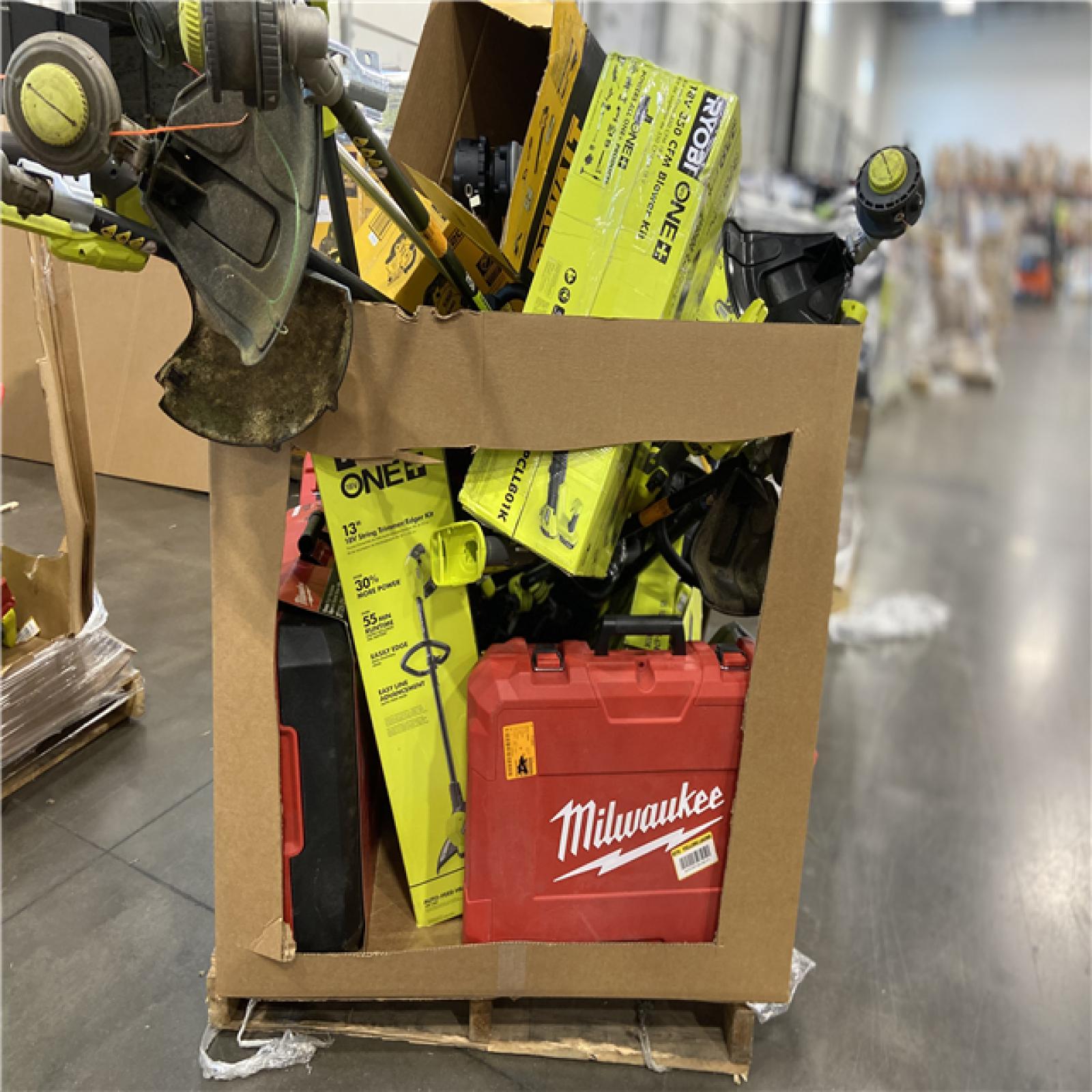 DALLAS LOCATION - AS-IS TOOL PALLET