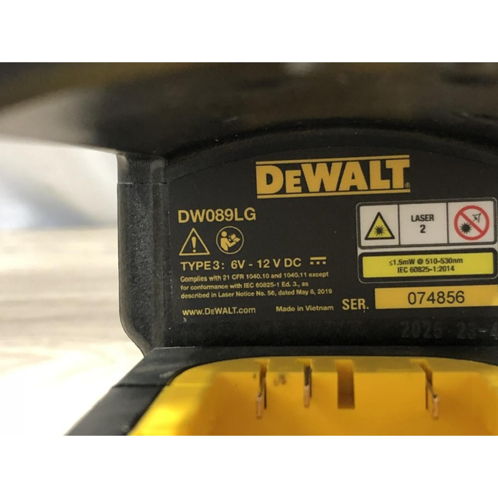 AS-IS DeWalt 12V MAX Lithium-Ion 100 Ft. Green Self-Leveling 3-Beam 360 Degree Laser Level Kit