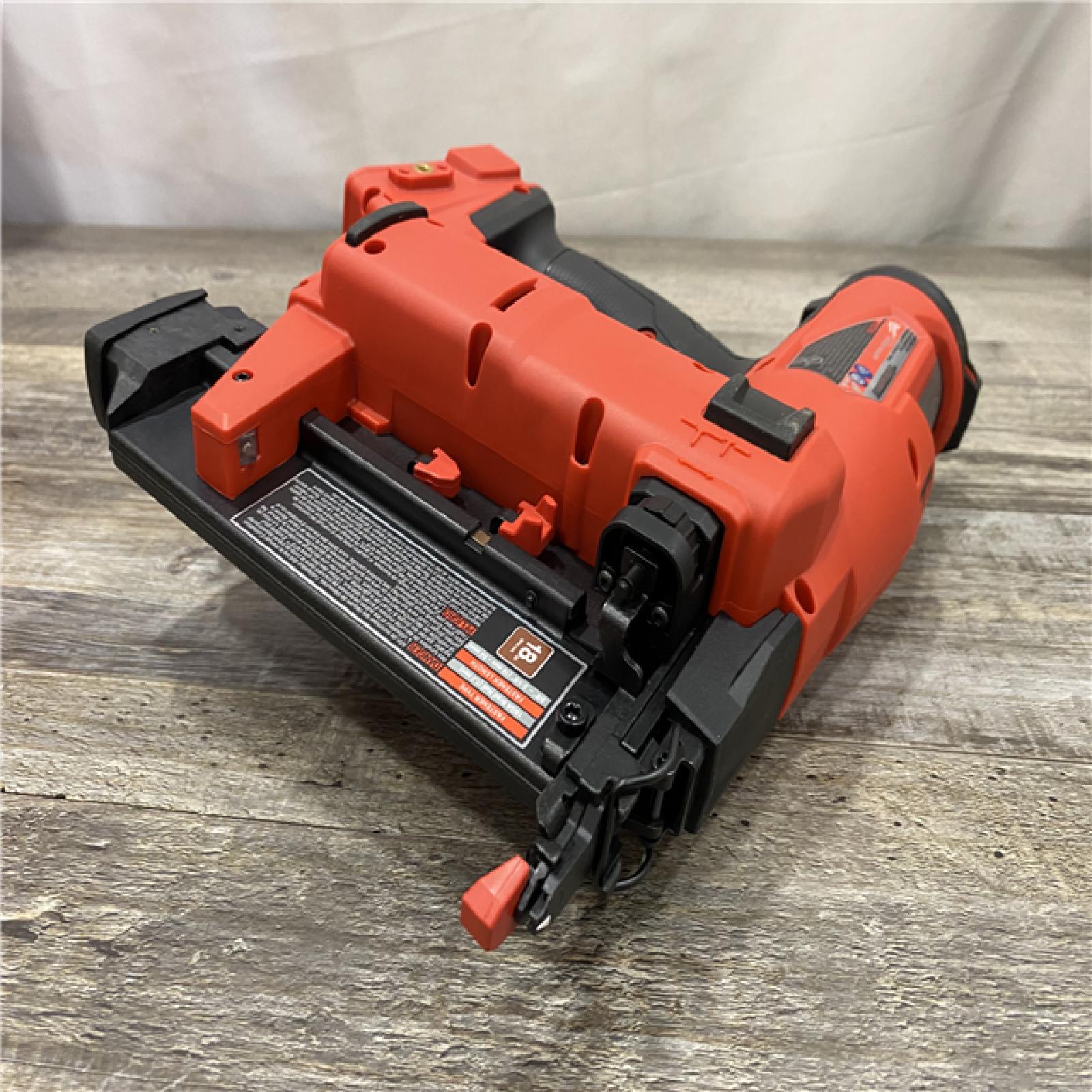 AS-IS Milwaukee FUEL 18-Volt Lithium-Ion Brushless Cordless 18-Gauge Brad Nailer (Tool-Only)