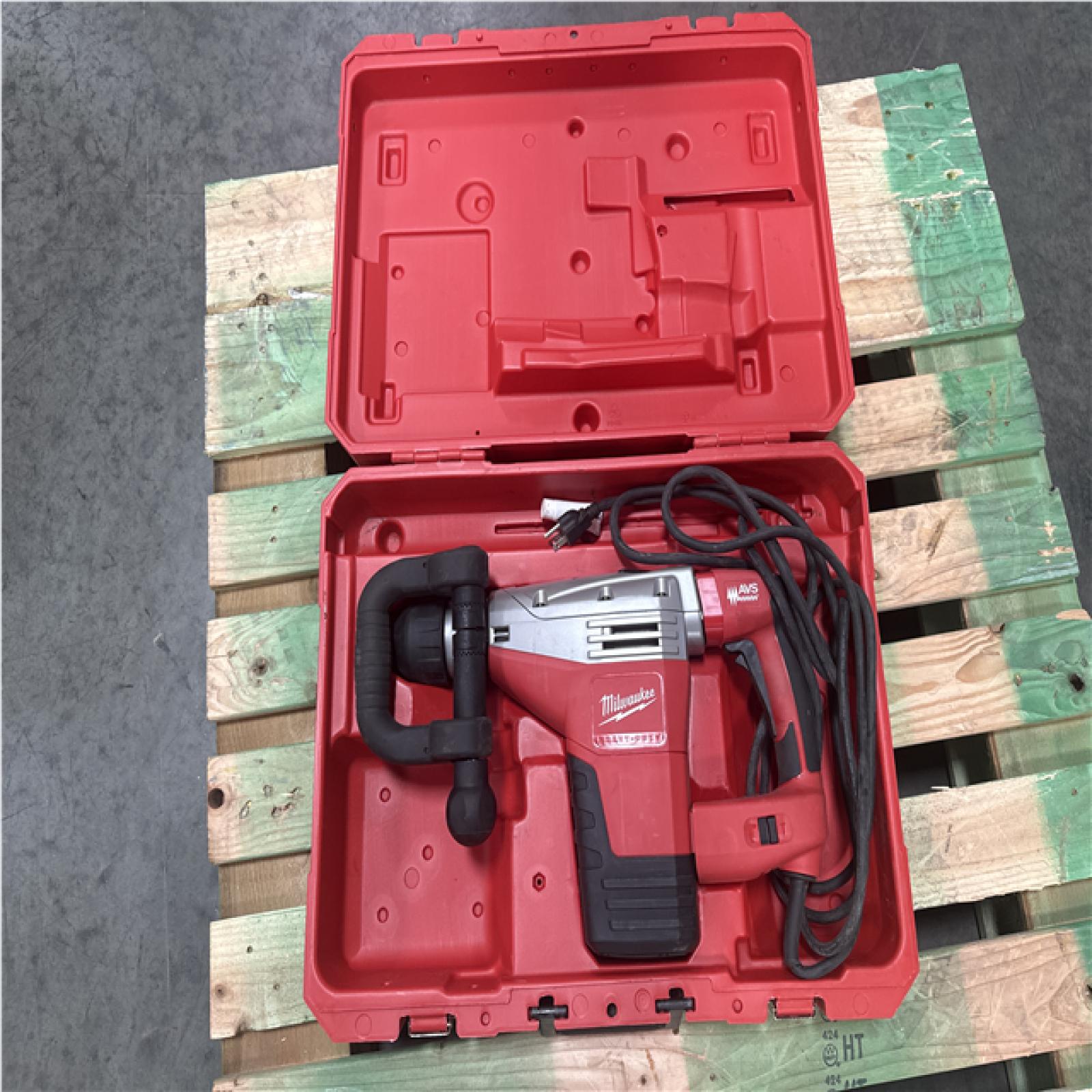 CALIFORNIA AS IS MILWAUKEE 15 lb SDS MAX DEMOLITION HAMMER