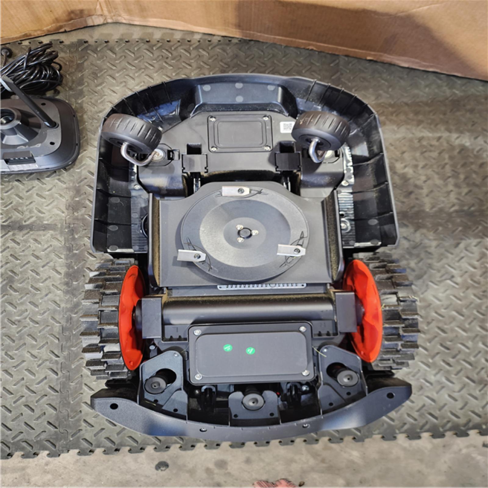 HOUSTON LOCATION - AS-IS Sunseeker X3 Plus Robot Lawn Mower