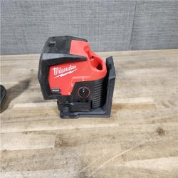 HOUSTON LOCATION - AS-IS Milwaukee Green 125 Ft. Cross Line and Plumb Points Laser Level Kit