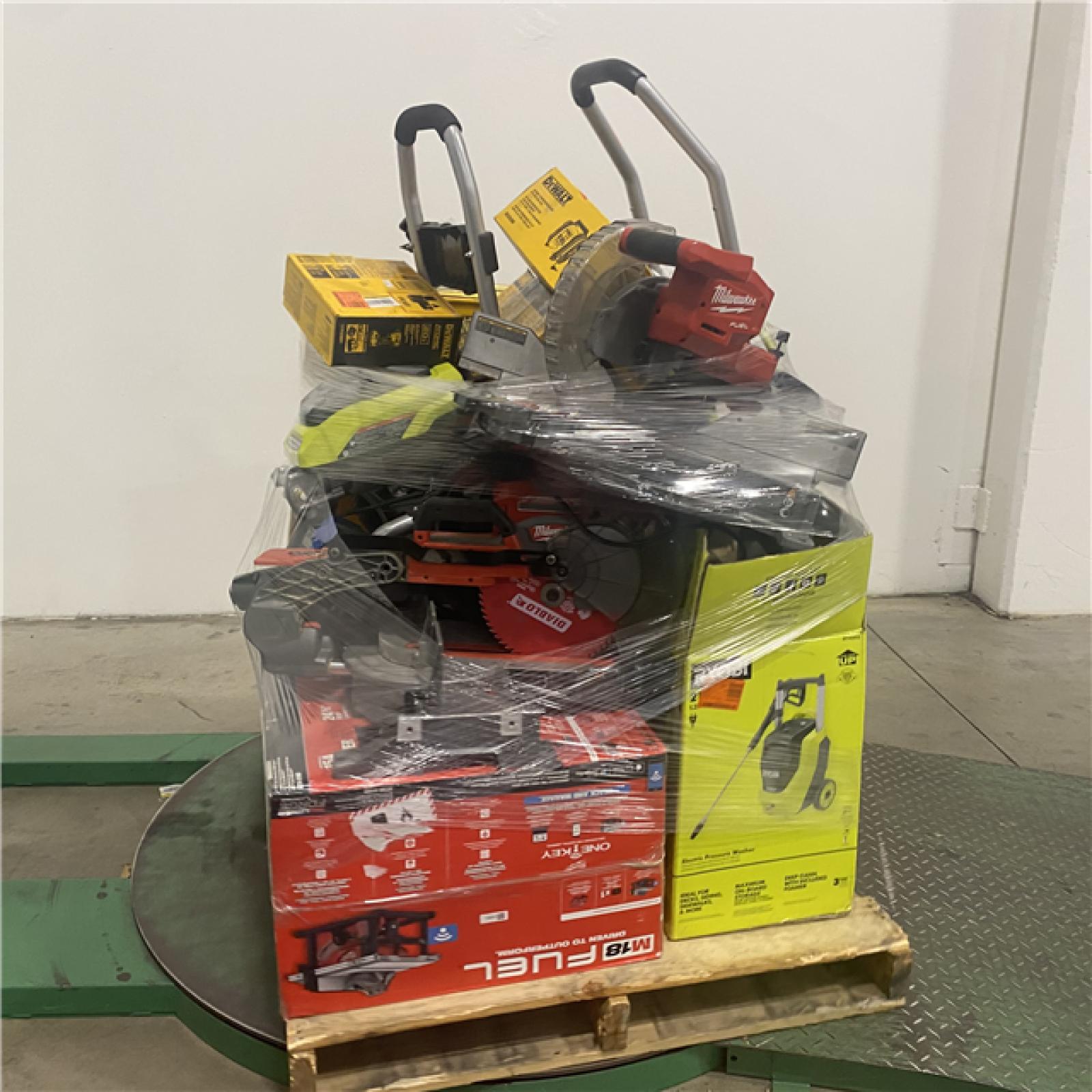 Dallas Location - As-Is Tool Pallet