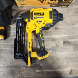 HOUSTON LOCATION - AS-IS (APPEARS LIKE NEW) DEWALT 20V MAX XR Lithium-Ion Cordless Brushless 9-Gauge Fencing Stapler Kit with (2) 5Ah Batteries, Charger and Bag