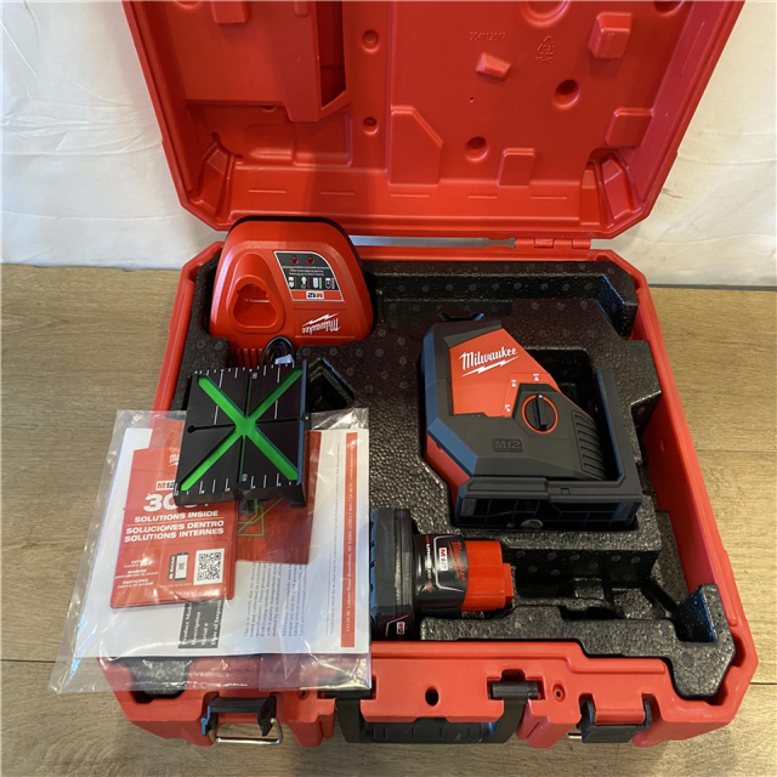AS-IS Milwaukee 12-Volt Lithium-Ion Cordless Green 250 ft. 3-Plane Laser Level Kit