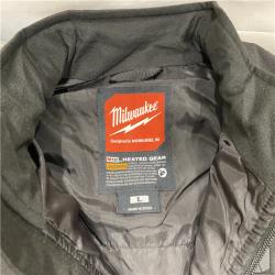 AS-IS Milwaukee Men's Large 12-Volt Lithium-Ion Cordless Axis Black Heated Vest Kit