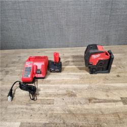 HOUSTON LOCATION - AS-IS Milwaukee Green 125 Ft. Cross Line and Plumb Points Laser Level Kit