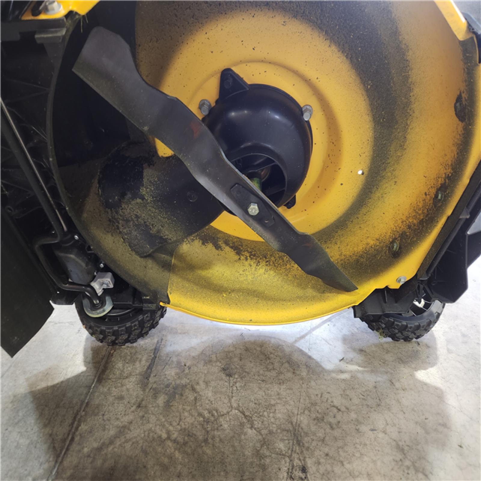 Phoenix DEWALT 21 in. 150cc Briggs and Stratton 625ex Engine Rear Wheel Drive 2-in-1 Gas Self Propelled Walk Behind Lawn Mower