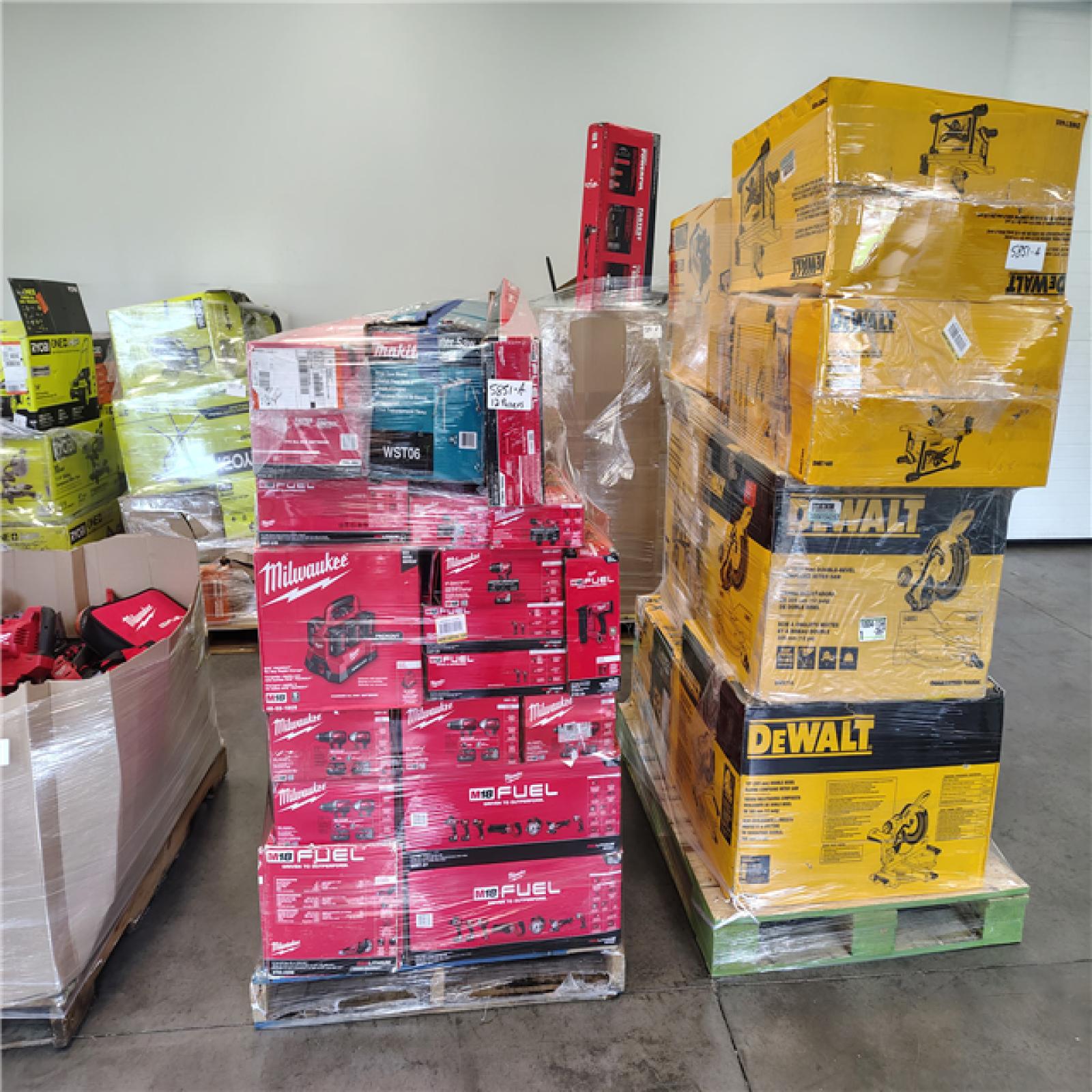 Pittston Location As-Is Power Tools Partial Truckload ( 12 Pallets) 5851-A