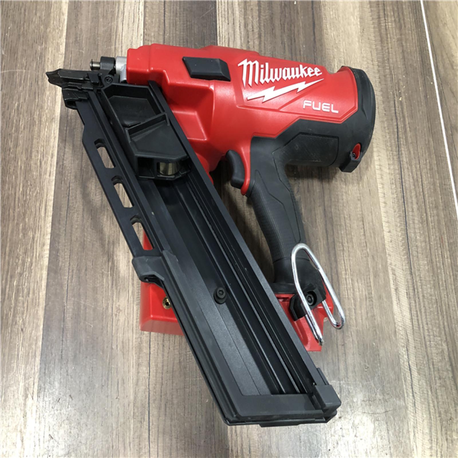 AS-IS Milwaukee FUEL 3-1/2 in. 18-Volt 30-Degree Lithium-Ion Brushless Cordless Framing Nailer (Tool-Only)