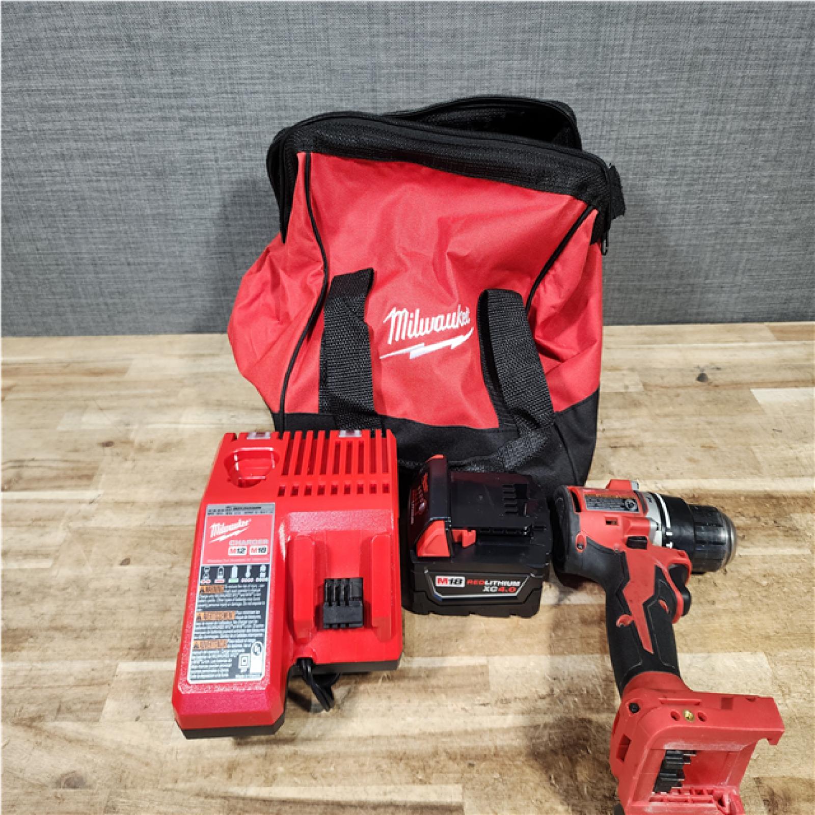HOUSTON LOCATION - AS - IS MILWAUKEE 1 TOOL COMBO KIT