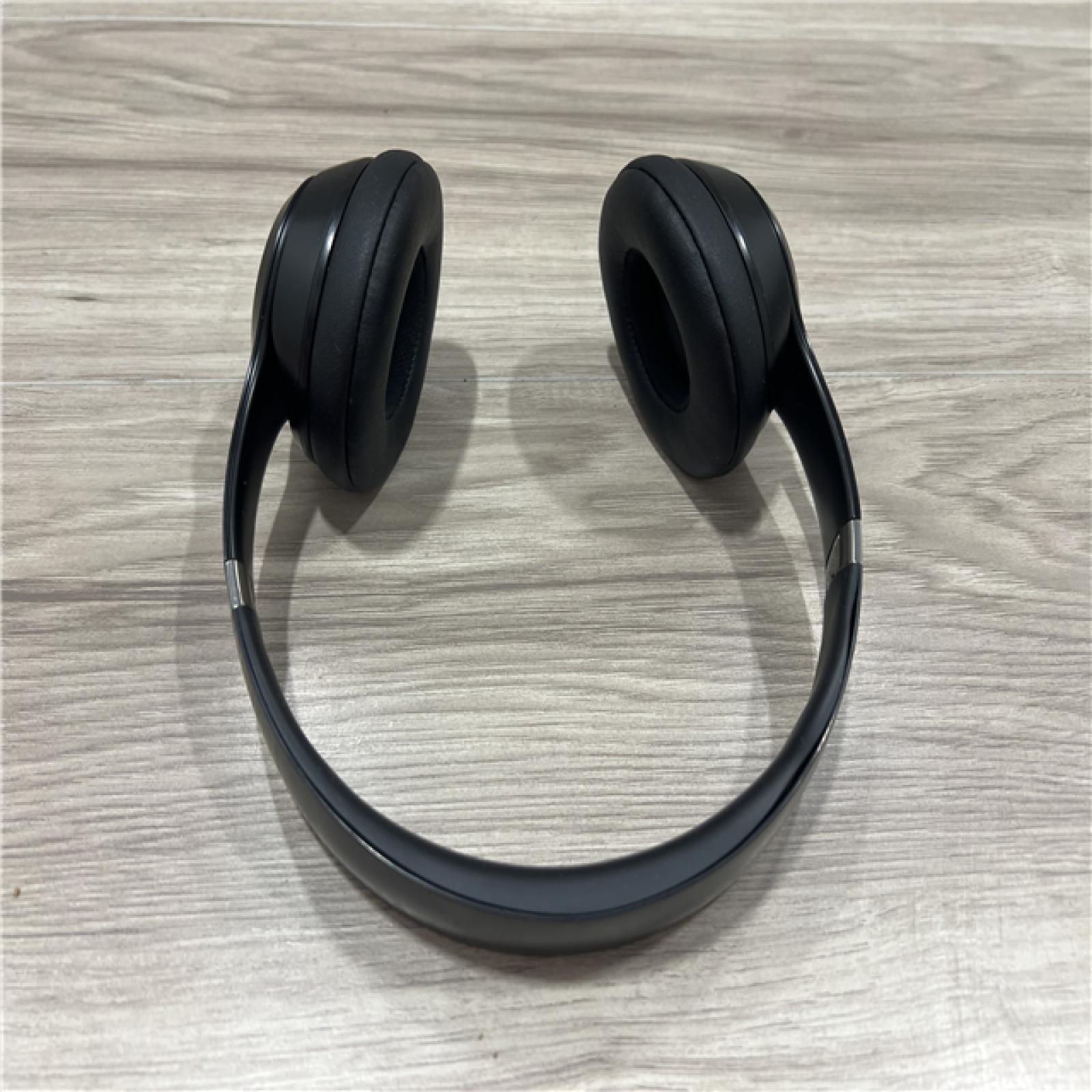 AS-IS Beats Solo 4 Bluetooth Wireless On-Ear Headphones - Matte Black