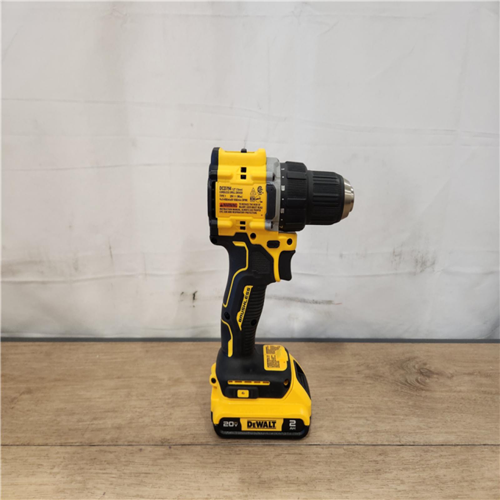 AS-IS- DEWALT DCD794D1 20V  Cordless.5 in Drill Driver  2 Ah