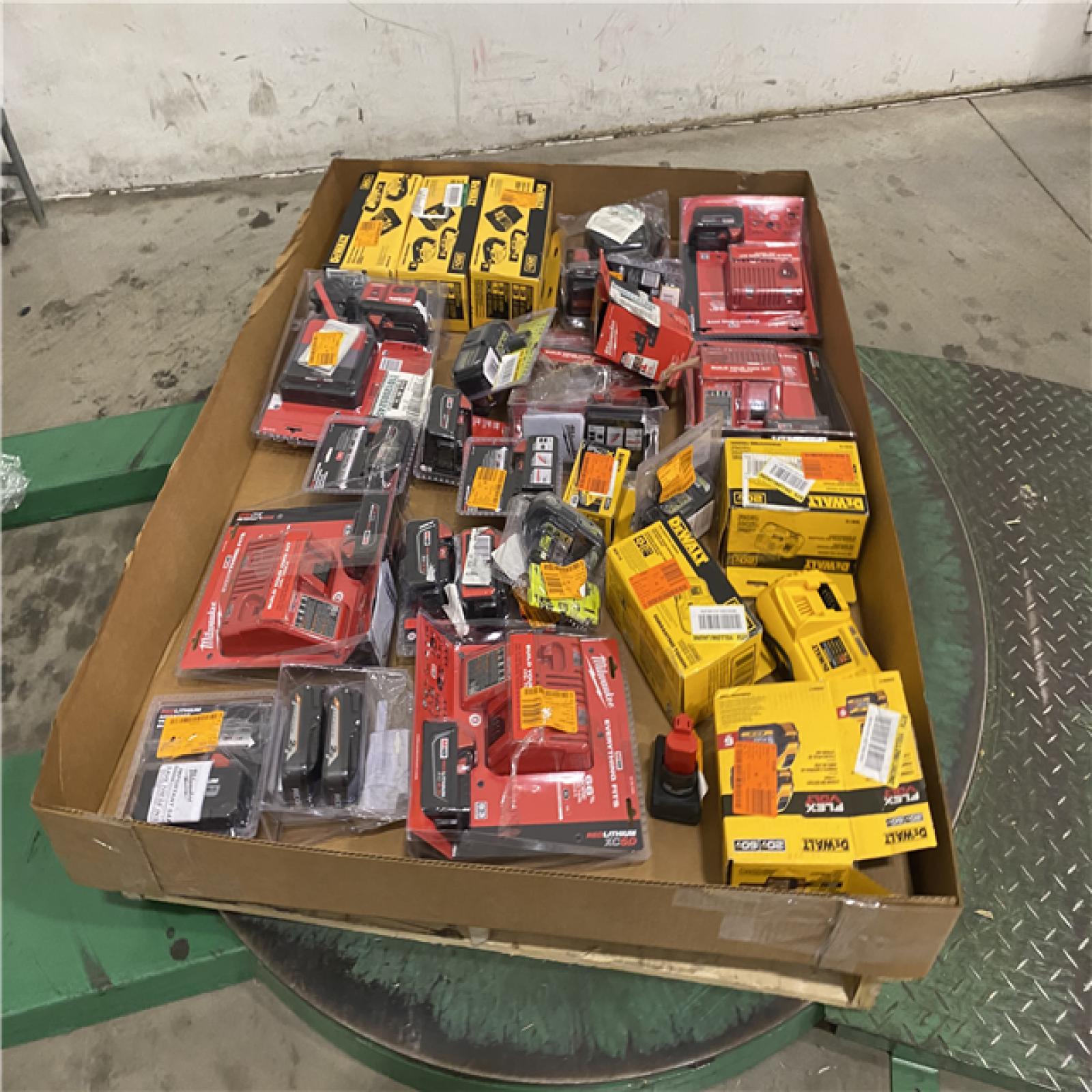 Dallas Location - As-Is Battery Tool Pallet
