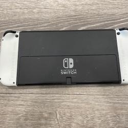 AS-IS Nintendo Switch OLED - Game console
