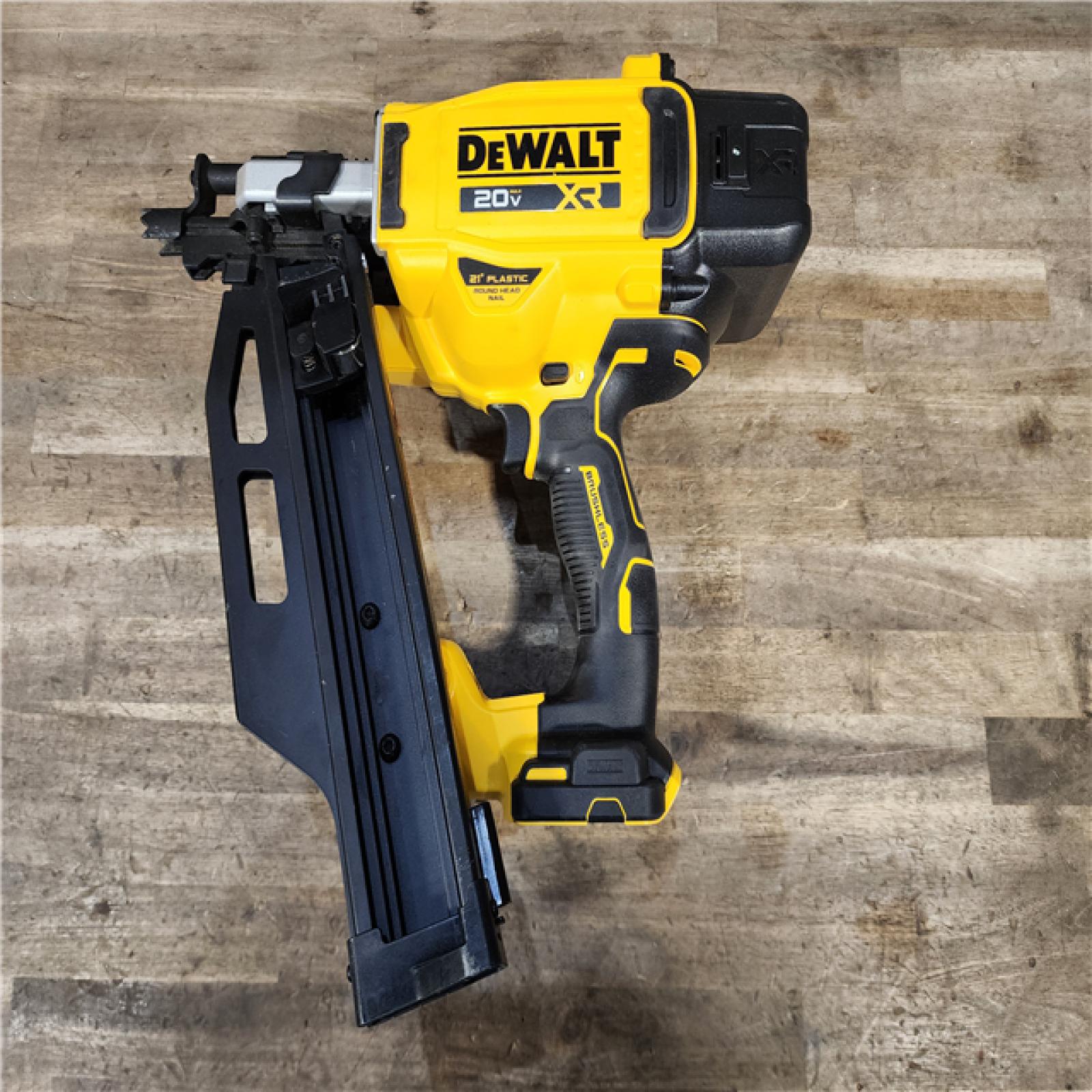 HOUSTON LOCATION - AS-IS DEWALT 20-Volt 21° Cordless Framing Nailer (Tool-Only)