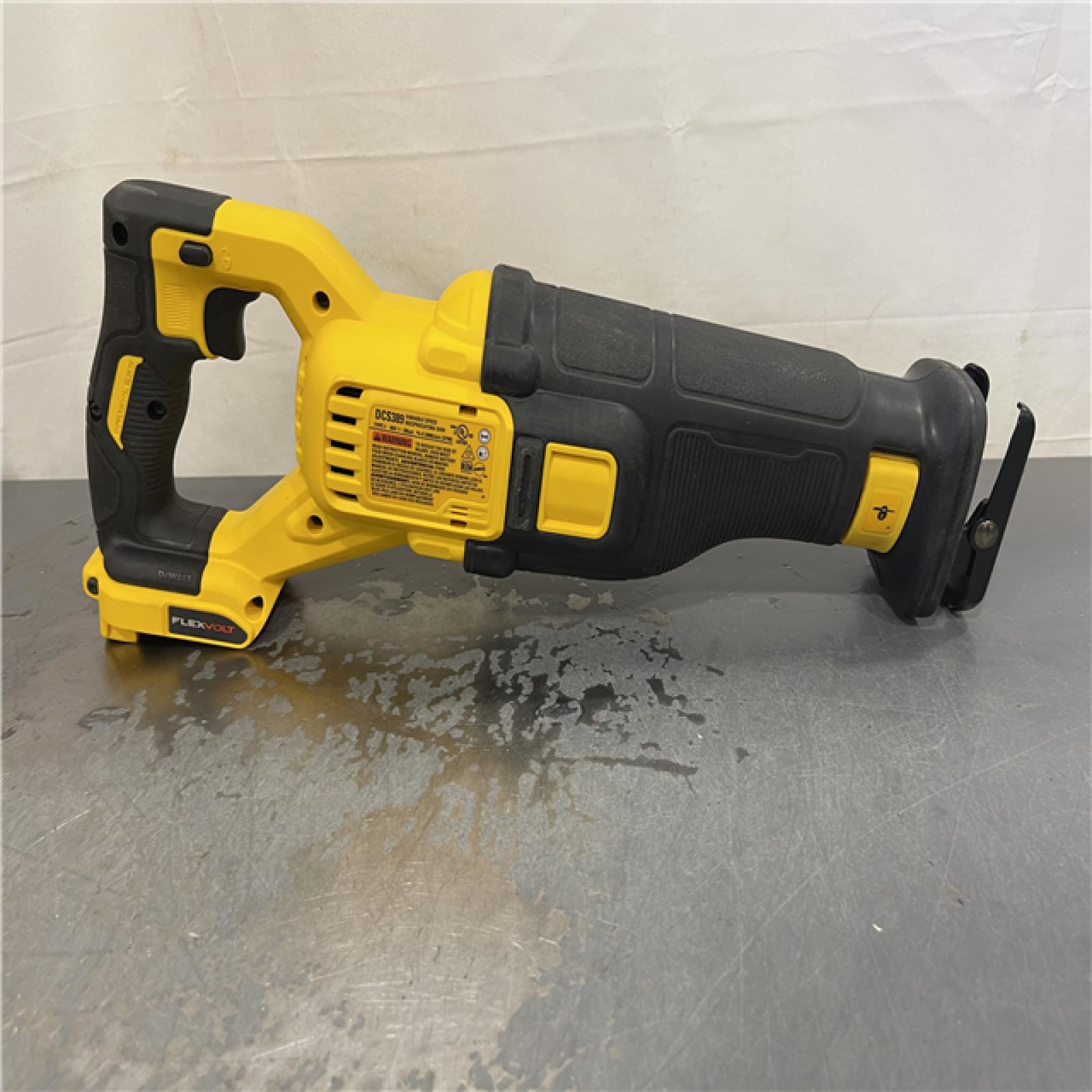 AS-IS - DeWalt FLEXVOLT 60V MAX Cordless Brushless Reciprocating Saw