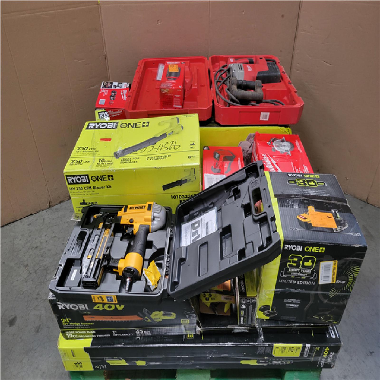 CALIFORNIA AS-IS TOOL PALLET