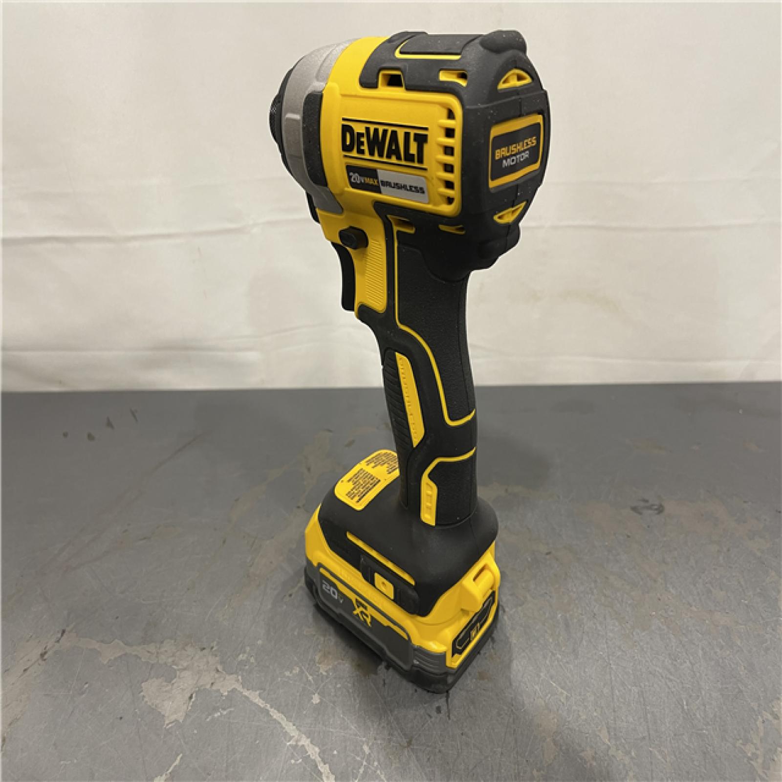 AS-IS - DEWALT 20V MAX Brushless Cordless 1/4 in. Impact Driver Kit