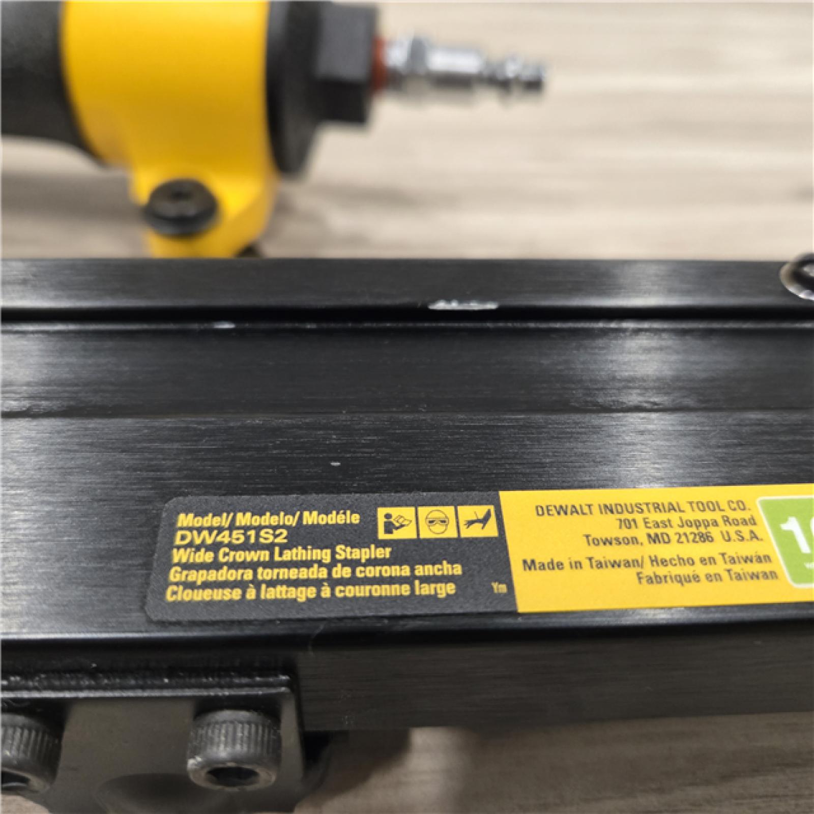 AS-IS DeWalt DW451S2 16 Gauge 1 Crown 2 Lathing Stapler