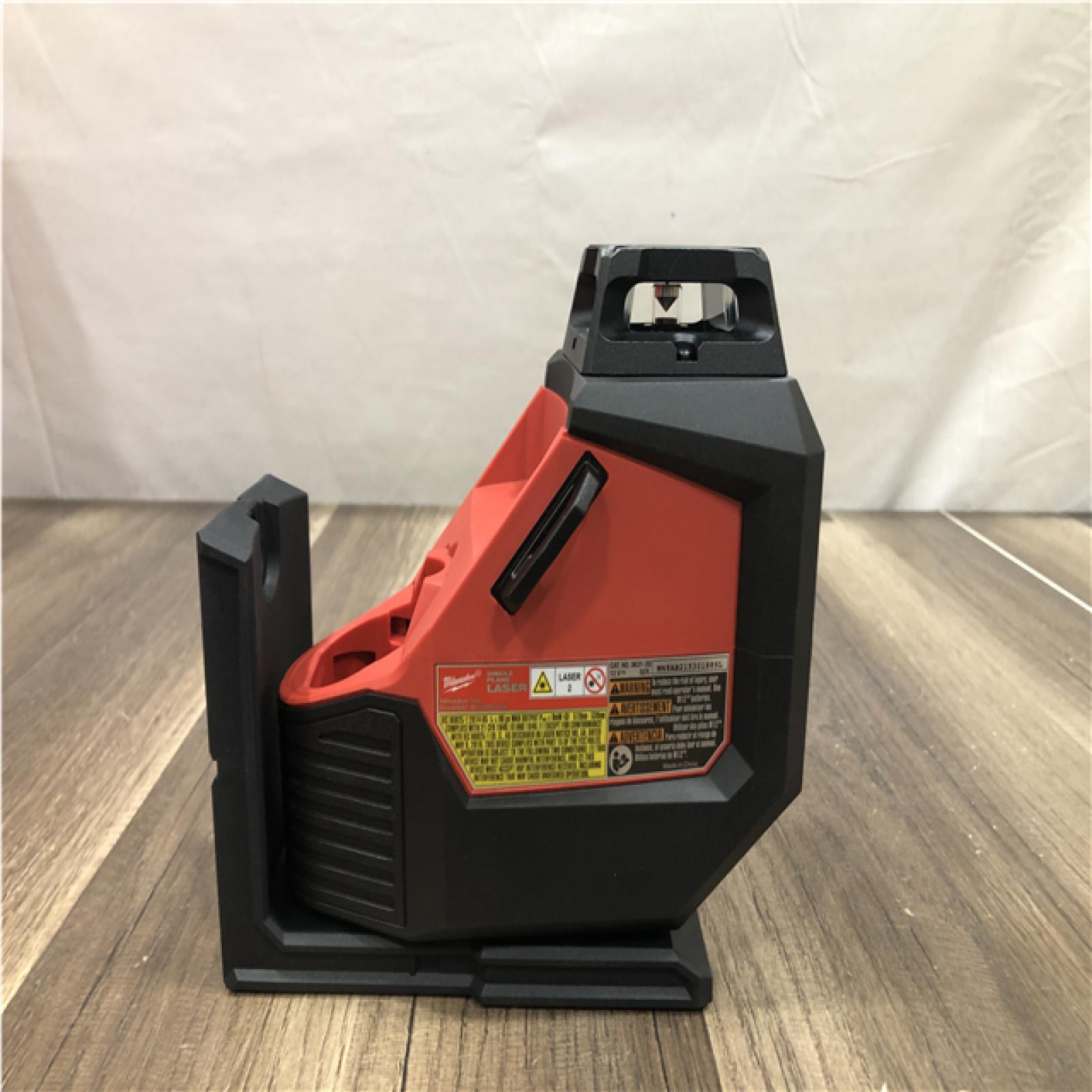AS-IS Milwaukee 12-Volt Lithium-Ion Cordless Green 250 ft. 3-Plane Laser Level Kit