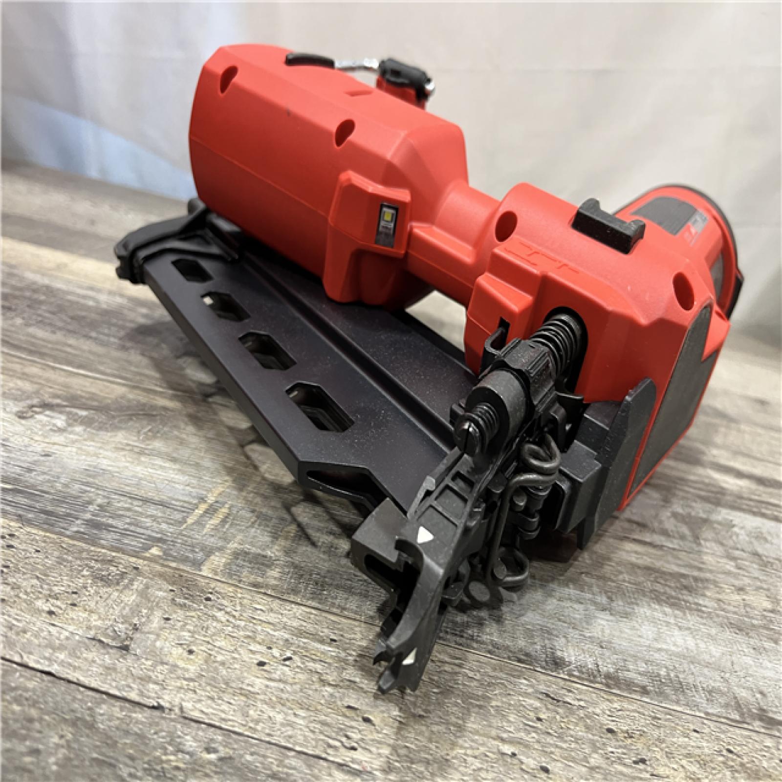 AS-IS Milwaukee FUEL 18-Volt Brushless Lithium-Ion Cordless 21-Degree Duplex Nailer (Tool Only)
