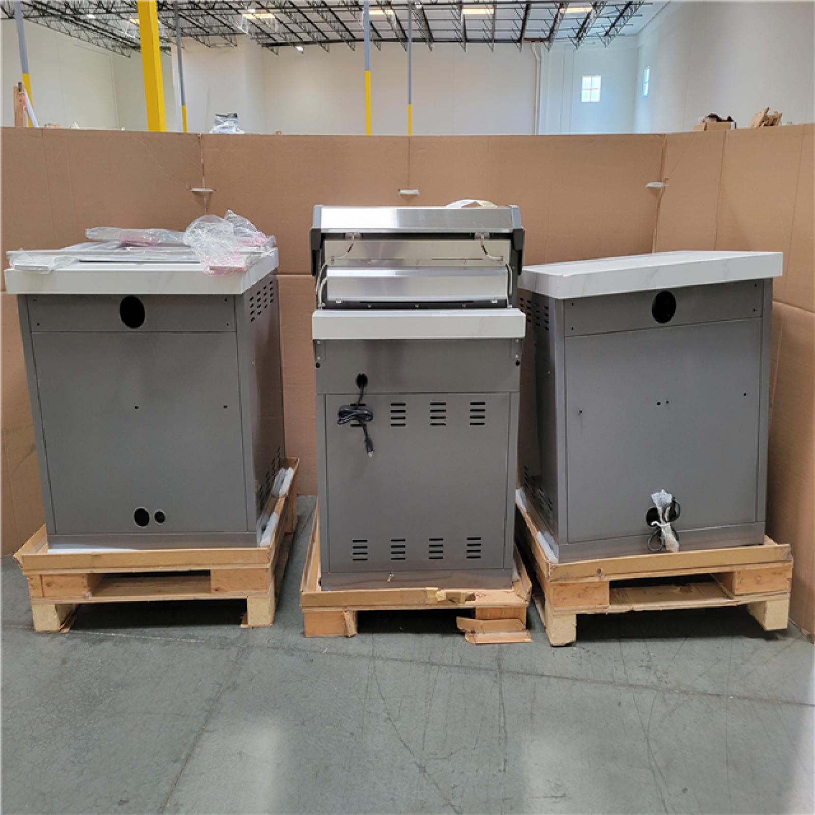 California AS-IS Prokan Bespoke 5B Modular Outoor Kitchen