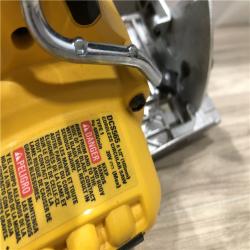 AS-IS Dewalt FLEXVOLT 60-Volt MAX Lithium-Ion Cordless 7-1/4 in. Circular Saw (Tool-Only)