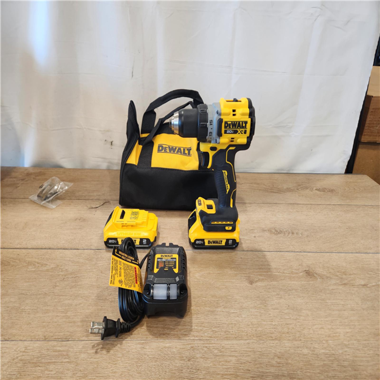 AS-IS- DEWALT 20V MAX XR Brushless Cordless Lithium-Ion 1/2 Drill/Driver Kit