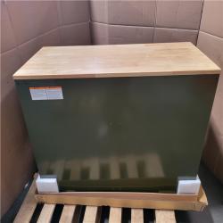 California NEW Husky 9-Drawer Mobile Workbench