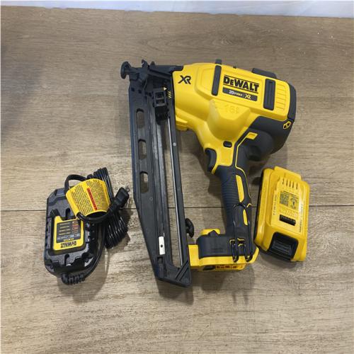 AS-IS DEWALT 20V MAX XR 16-Gauge Electric Cordless Angled Finishing Nailer Kit