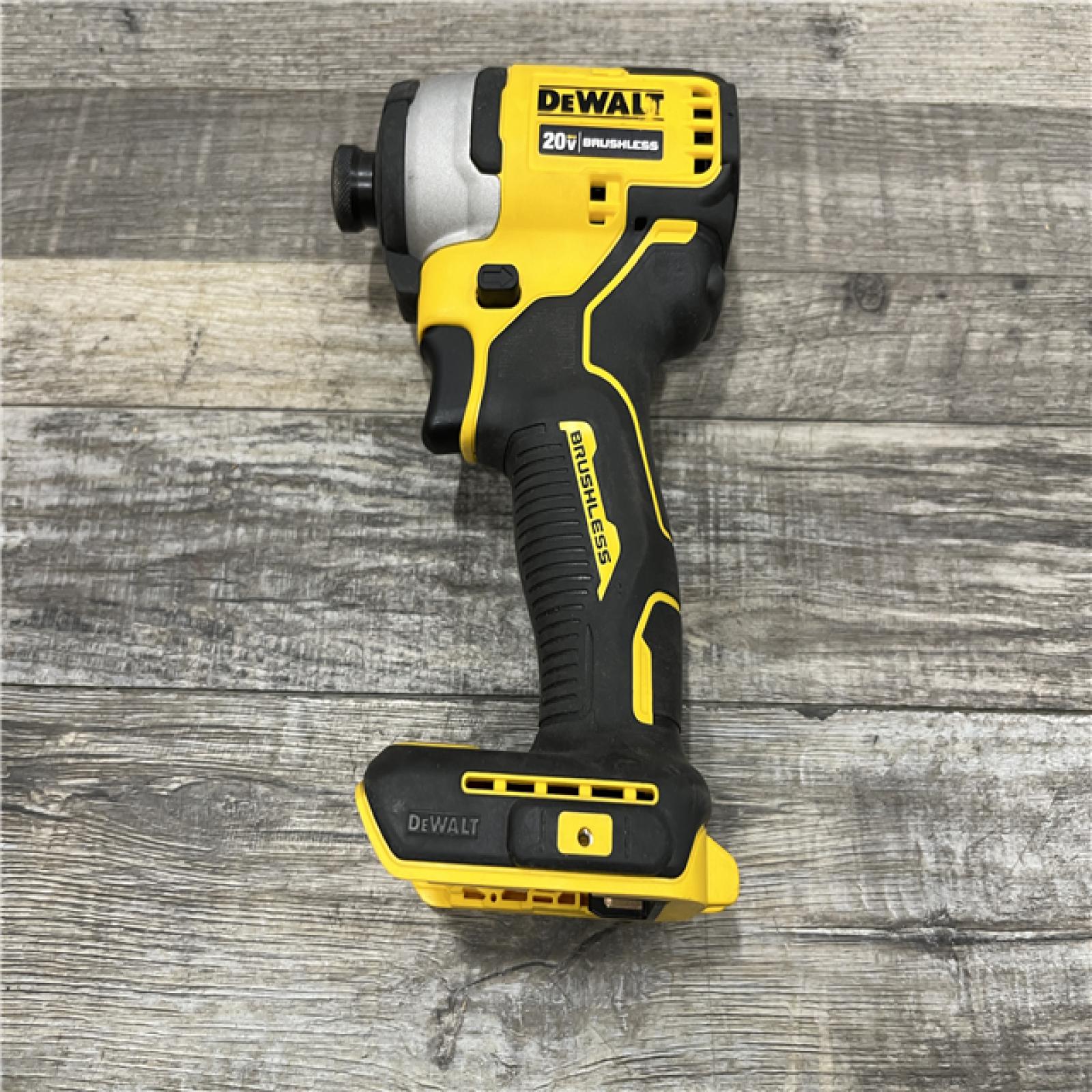AS-IS DEWALT Atomic 20V Max Lithium-Ion Brushless Cordless Compact 1/4 in. Impact Driver Kit
