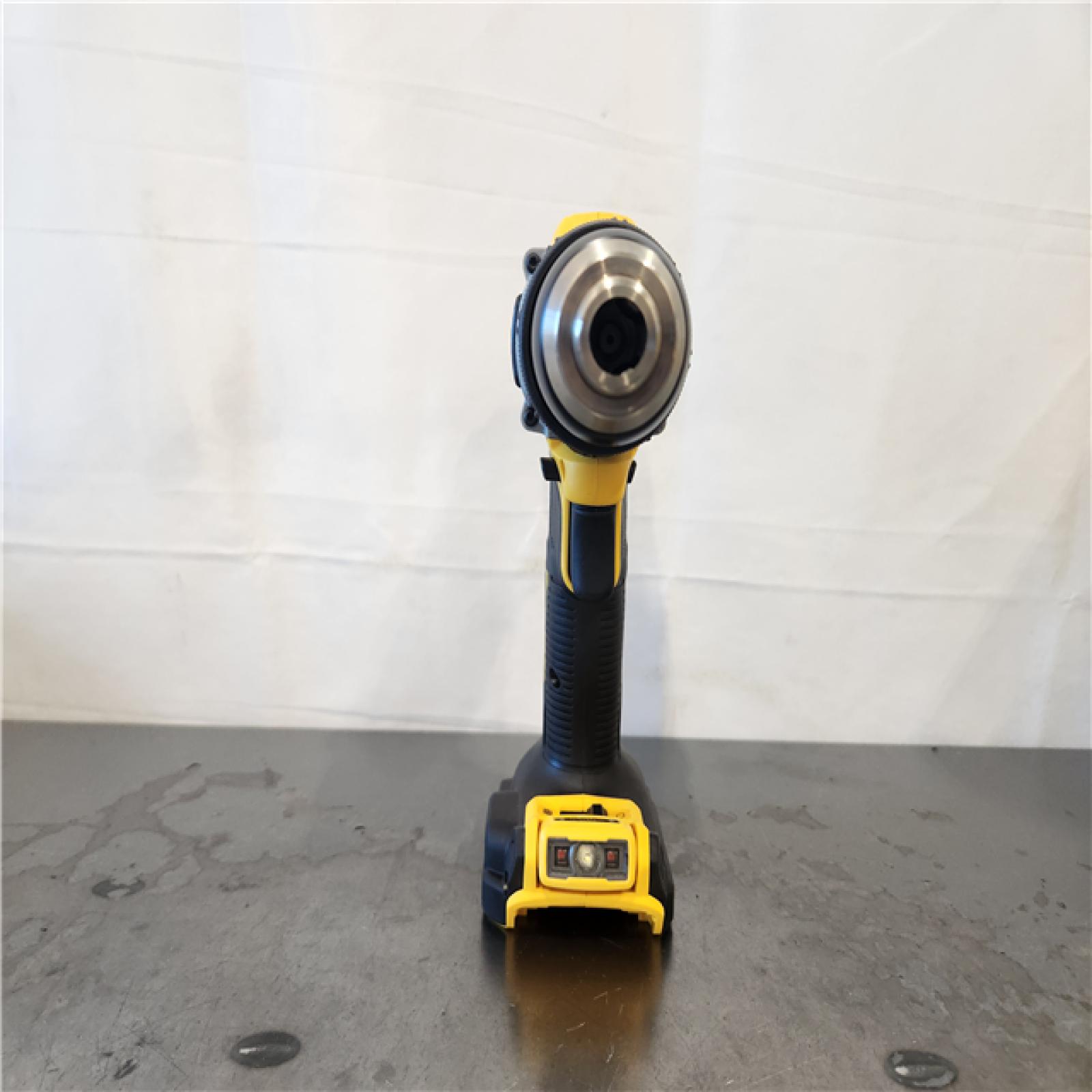 AS-IS- DeWalt 20V XR Lithium-Ion Cordless Brushless 1/2 in. Drill/Driver Kit with (2) 4.0 Ah Batteries and Charger