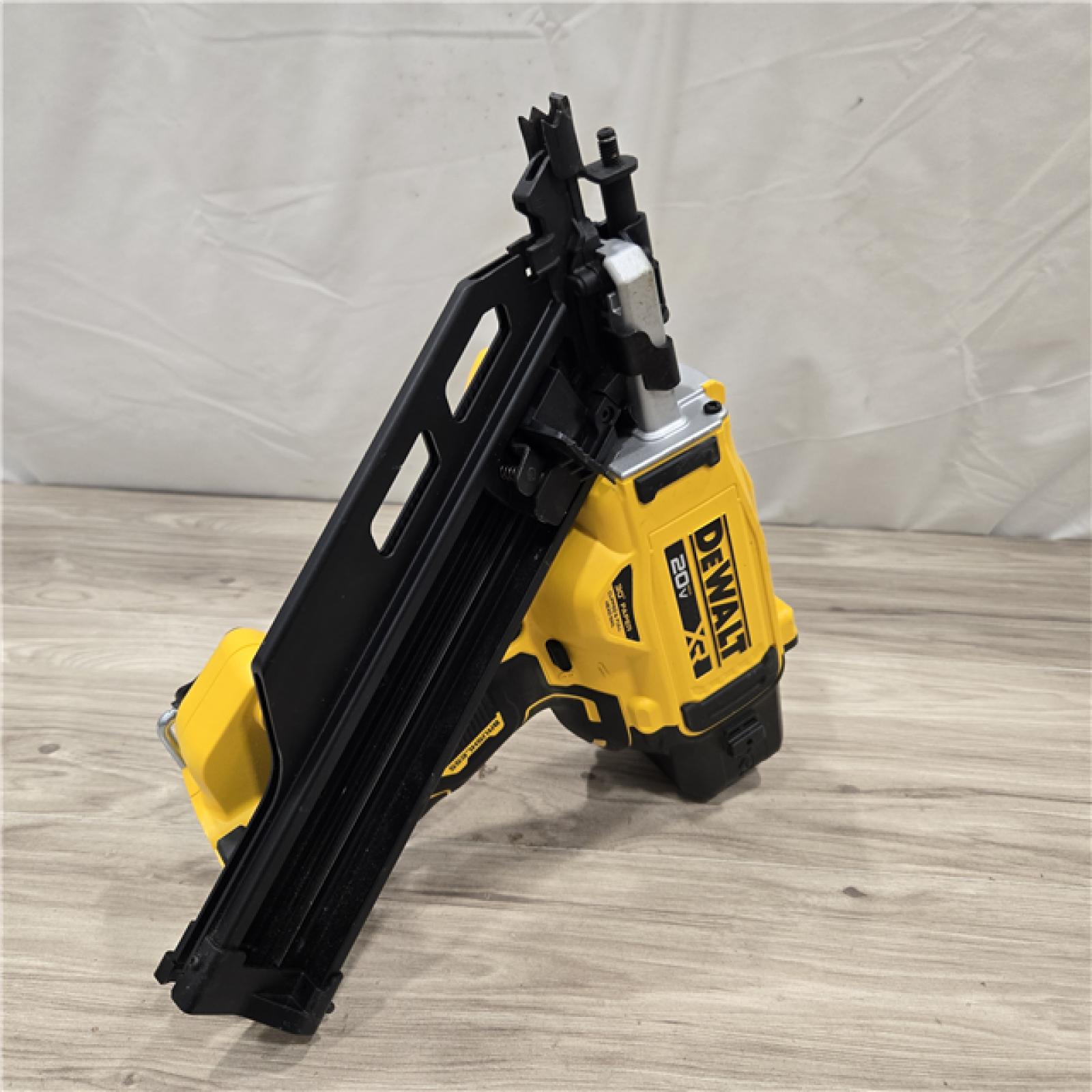 AS-IS DEWALT 20V 30 Degree Cordless Framing Nailer (Tool-Only)
