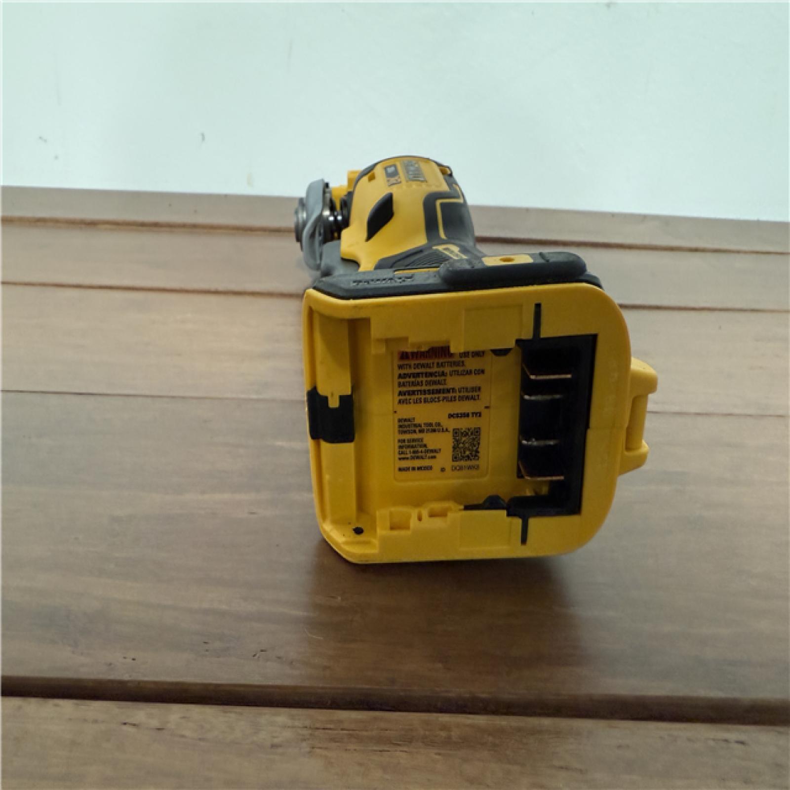 CALIFORNIA NEW DEWALT BRUSHLESS 3-SPEED OSCILLATING MULTI-TOOL (TOOL ONLY)