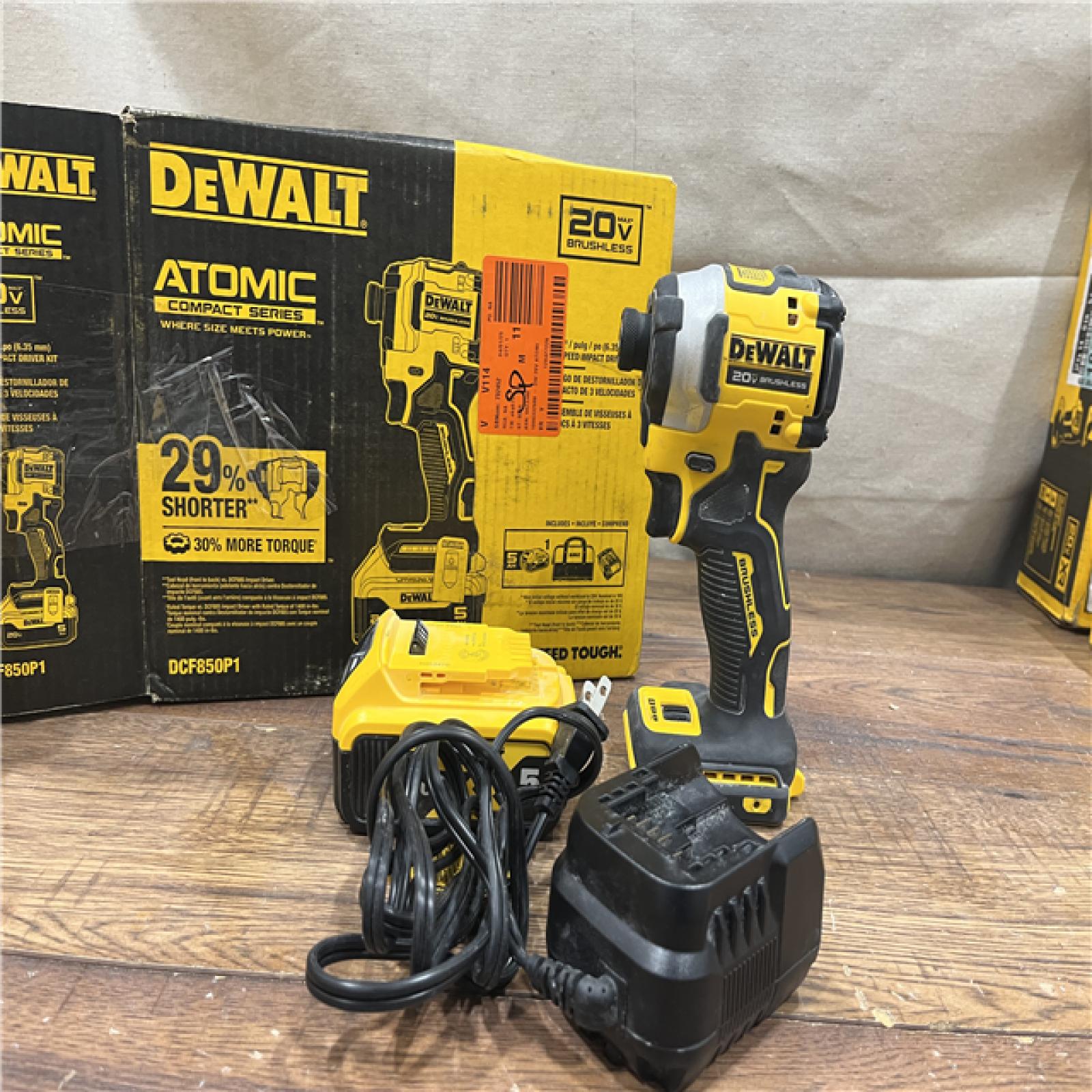 AS-IS DEWALT ATOMIC 20V MAX Lithium-Ion Cordless 1/4 in. Brushless Impact Driver Kit, 5 Ah Battery, Charger, and Bag
