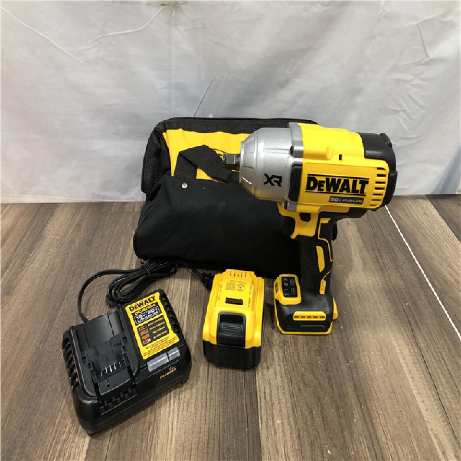 AS-IS DEWALT 20V MAX Lithium-Ion Cordless 1/2 in. Impact Wrench Kit