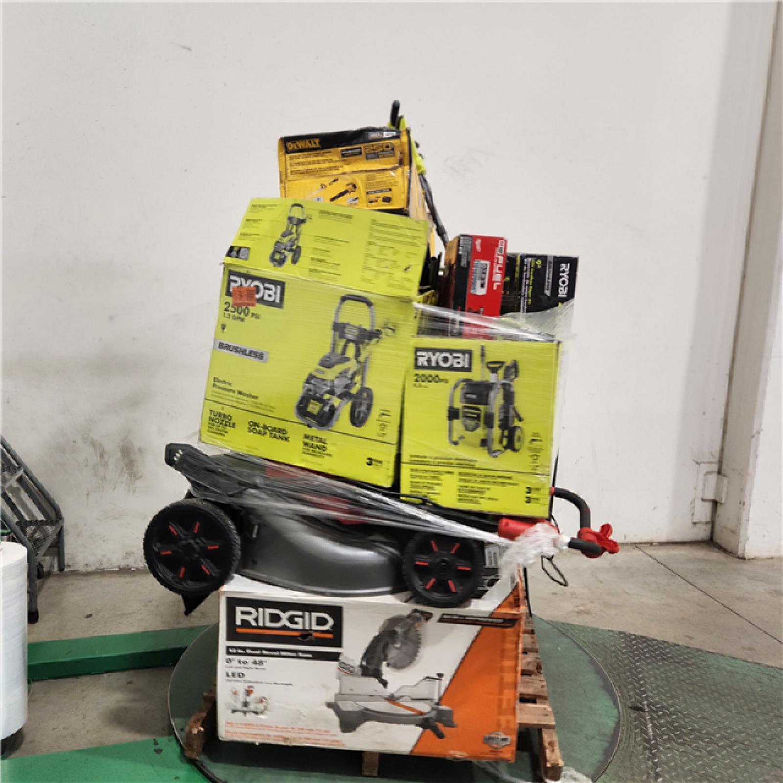 Dallas Location - As-Is Tool Pallet