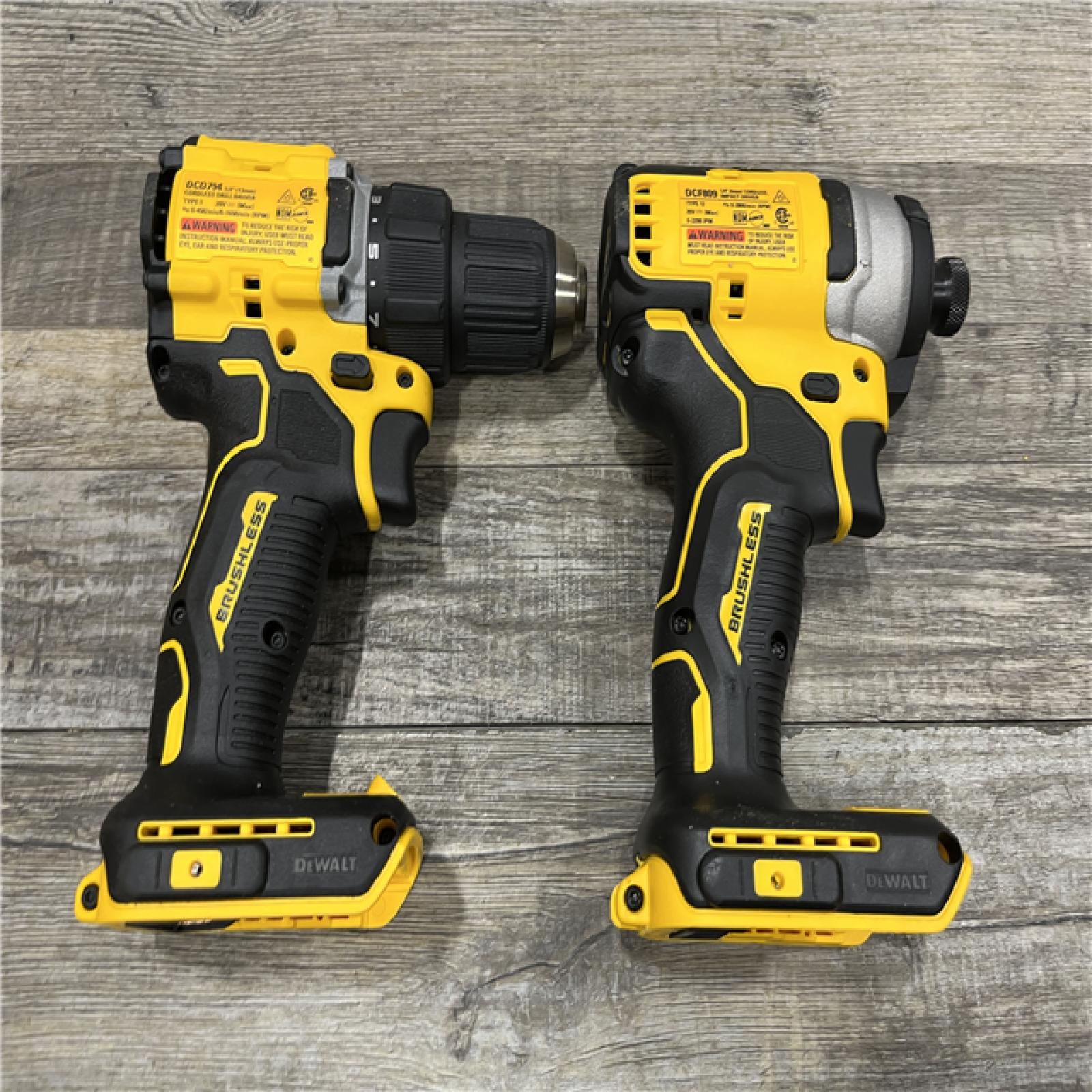 AS-IS DEWALT ATOMIC 20-Volt MAX Lithium-Ion Cordless Combo Kit