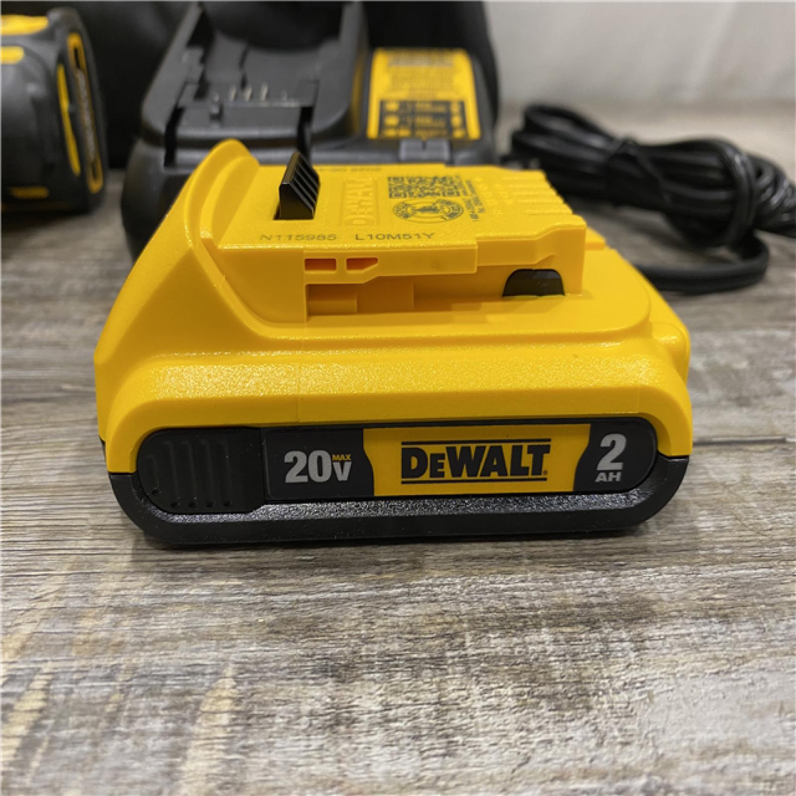 AS-IS DEWALT Atomic 20V Max Lithium-Ion Brushless Cordless Compact 1/4 in. Impact Driver Kit