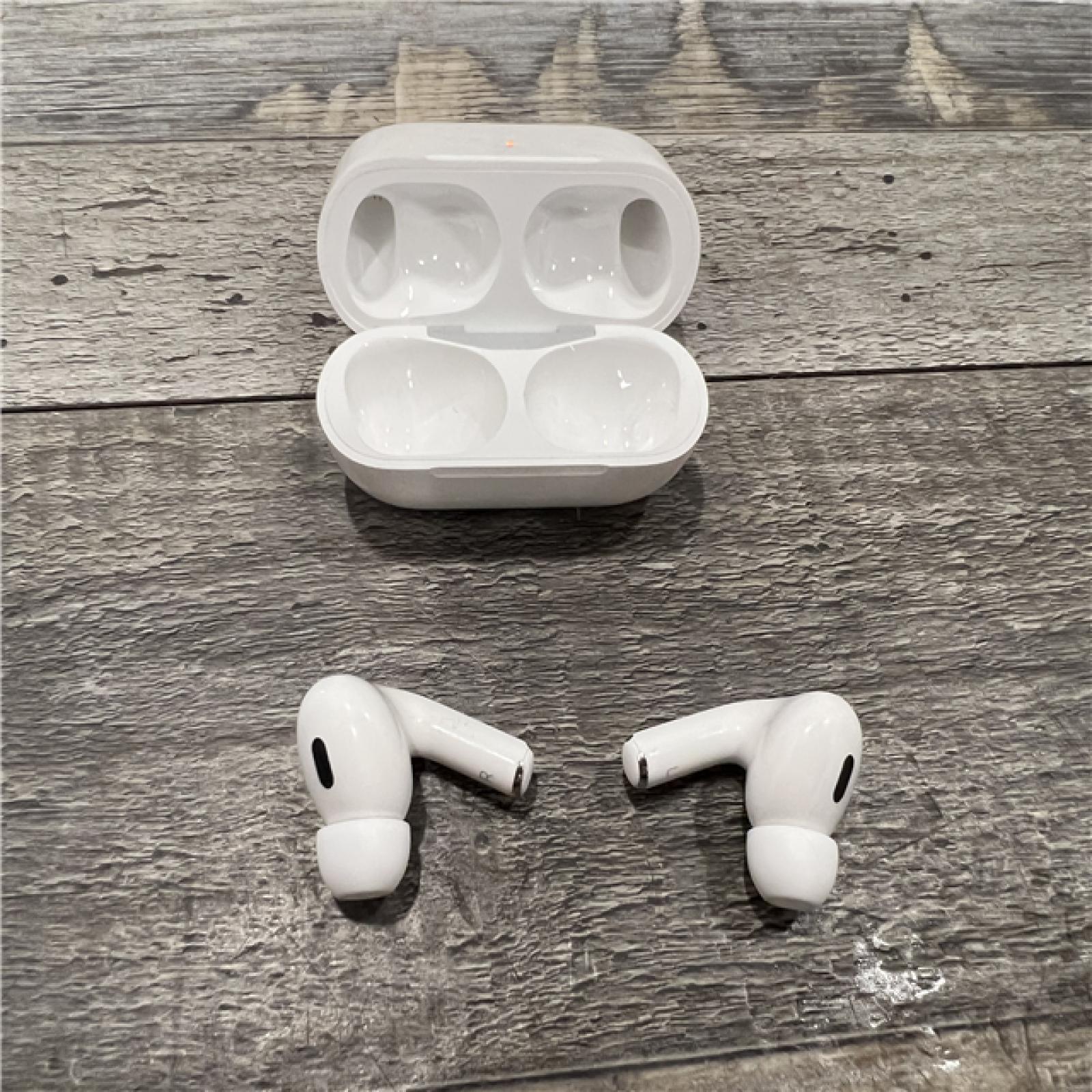 AirPods Pro (2nd Generation) with MagSafe Case (USBâ€‘C)