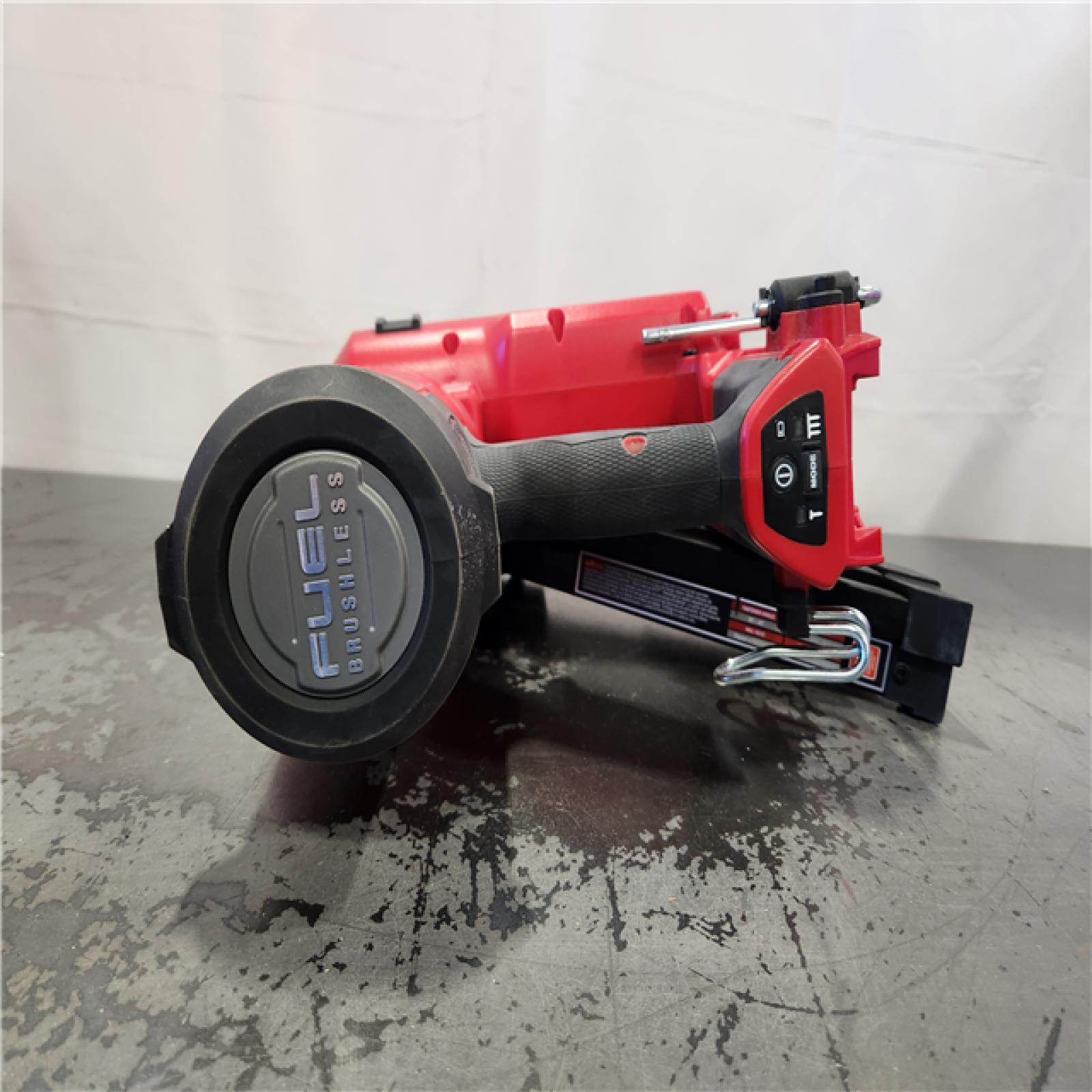 AS-IS- MILWAUKEE 21 DEGREE FRAMING NAILER (TOOL ONLY)