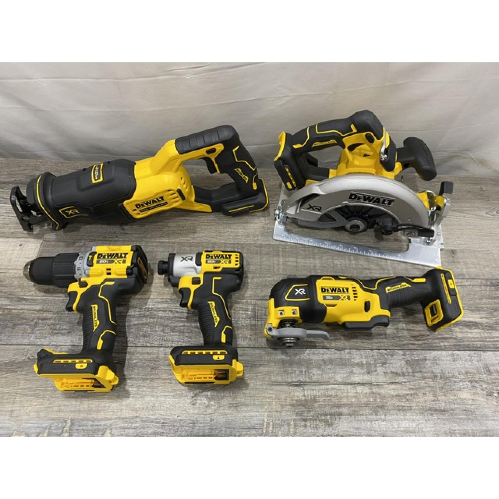 LIKE NEW - DEWALT 20V Lithium-Ion Cordless 5-Tool Combo Kit