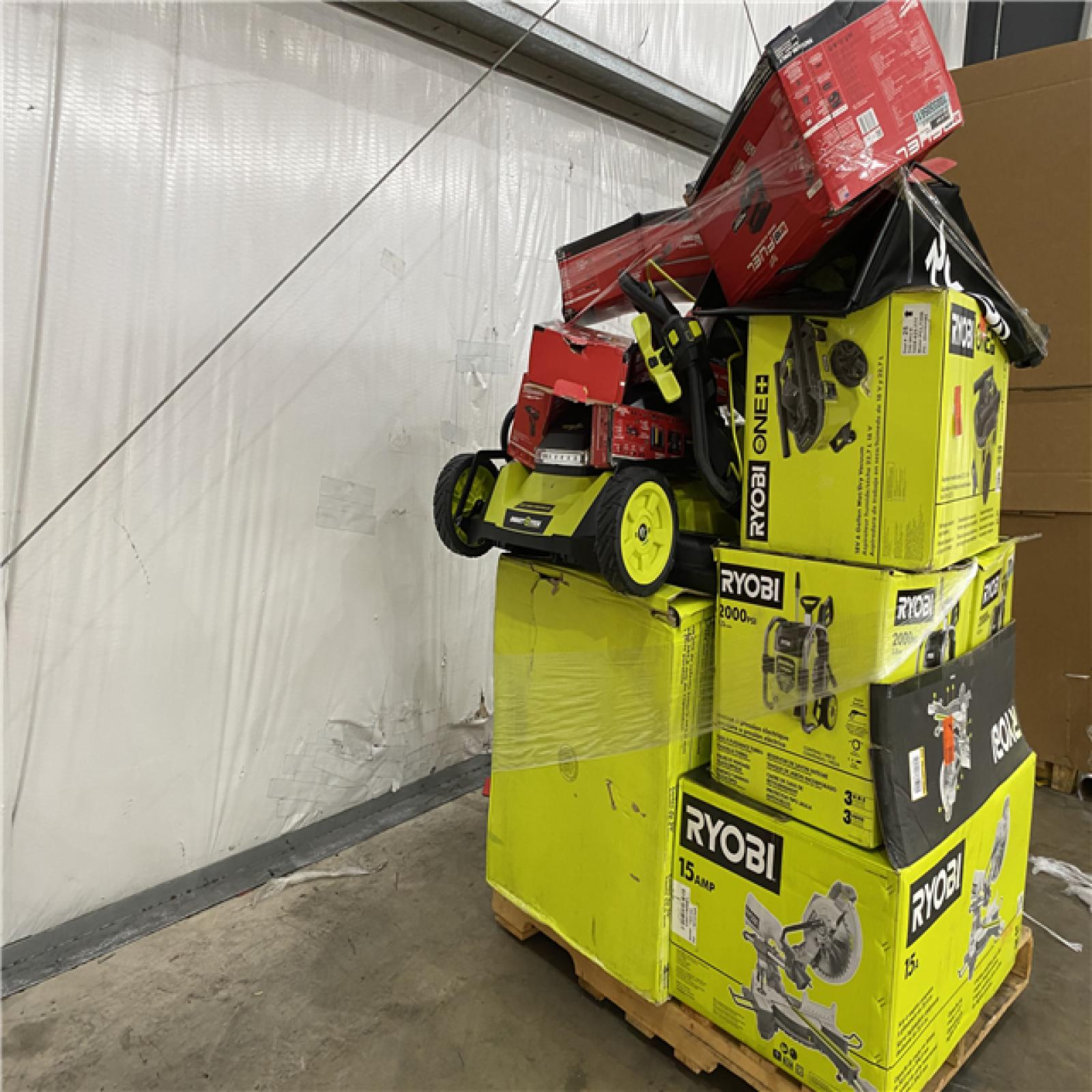 Houston Location AS IS - Tool Pallet