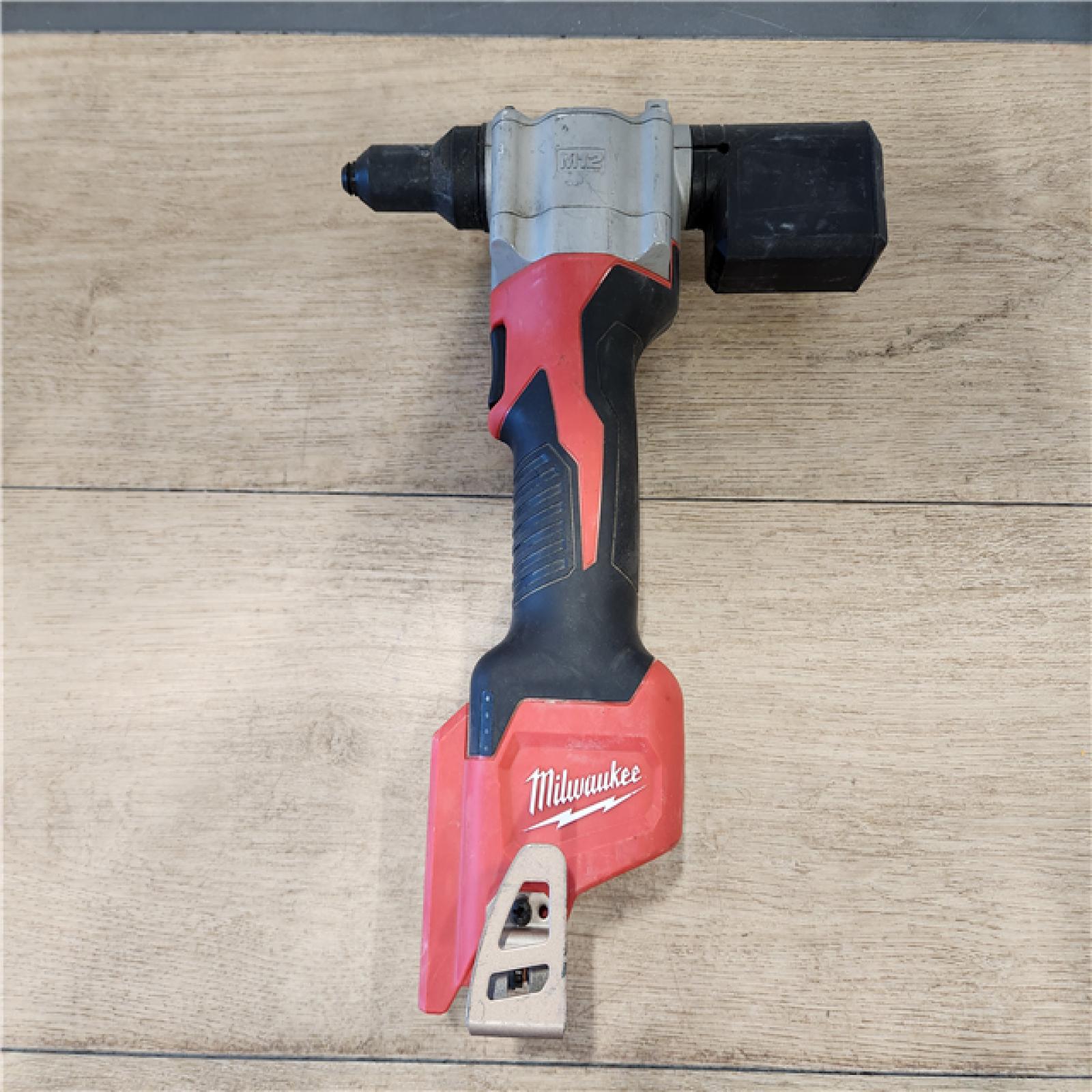AS-IS- Milwaukee M12 Cordless Rivet Gun Bare Tool