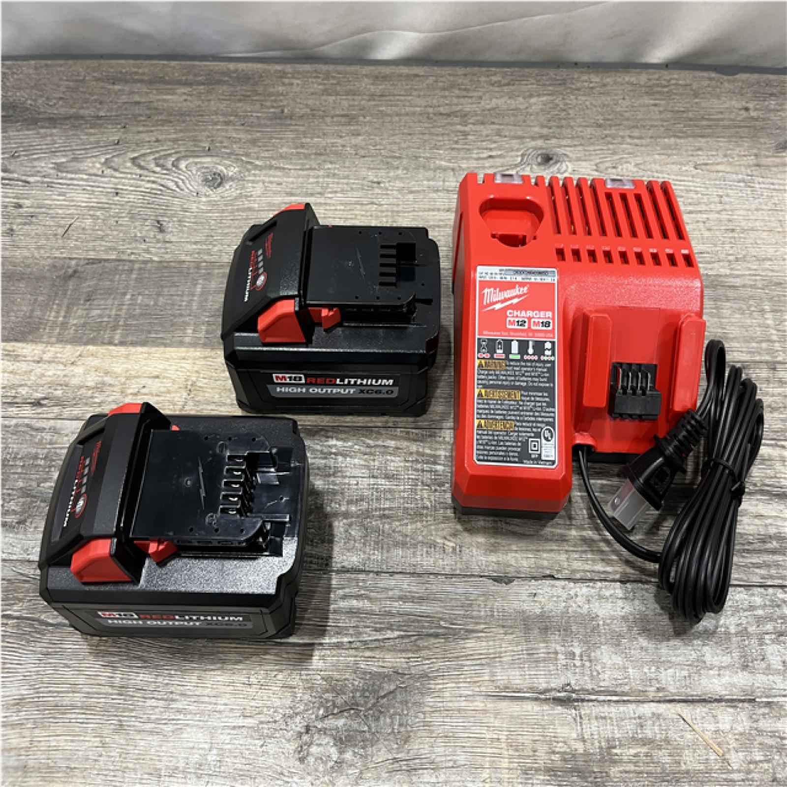NEW - Milwaukee 18-Volt Lithium-Ion High Output Starter Kit