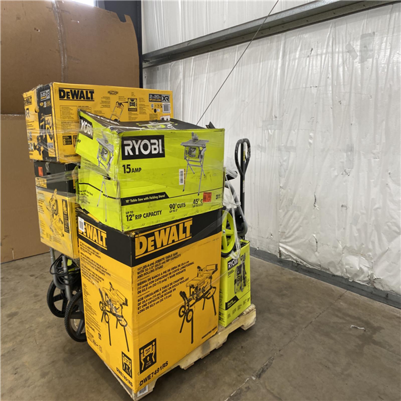 Houston Location AS IS - Tool Pallet